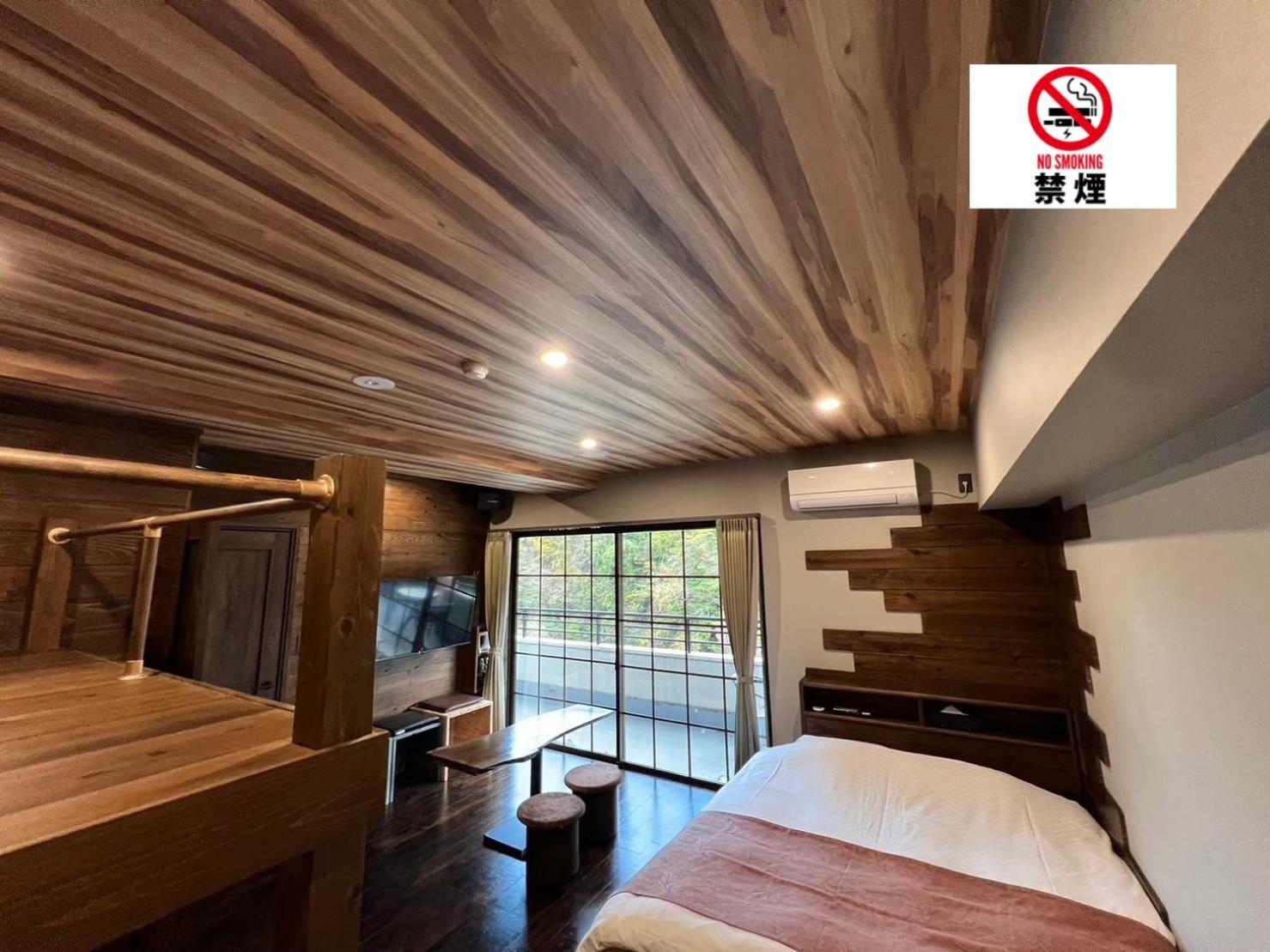 Deluxe Queen Room - Photo 4