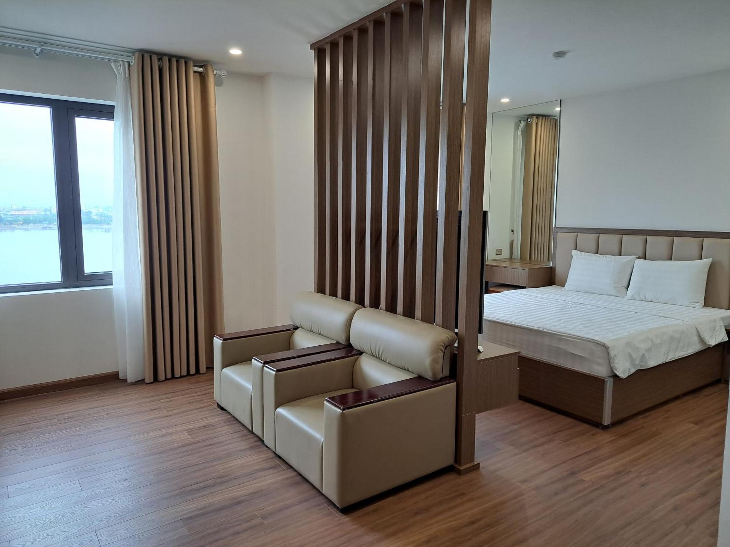 Deluxe Double Room photo 3
