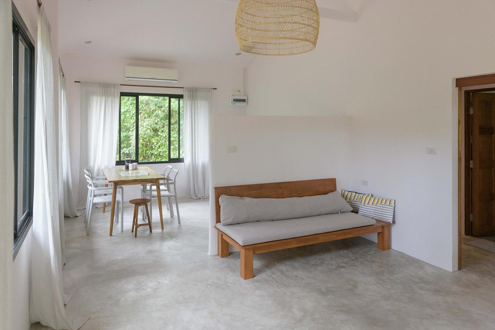 Two-Bedroom House - Photo 11