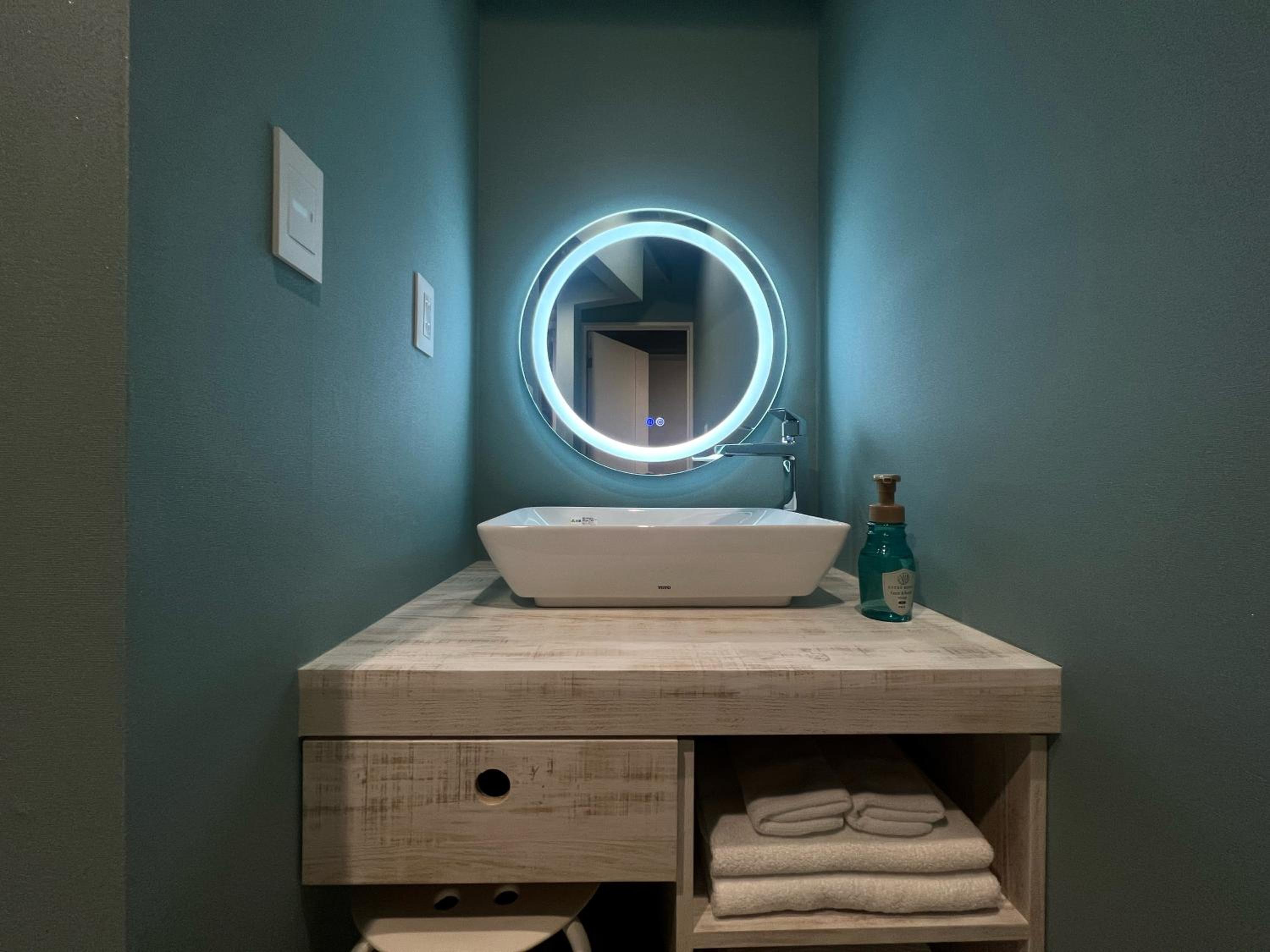 Small Double Room - Photo 7
