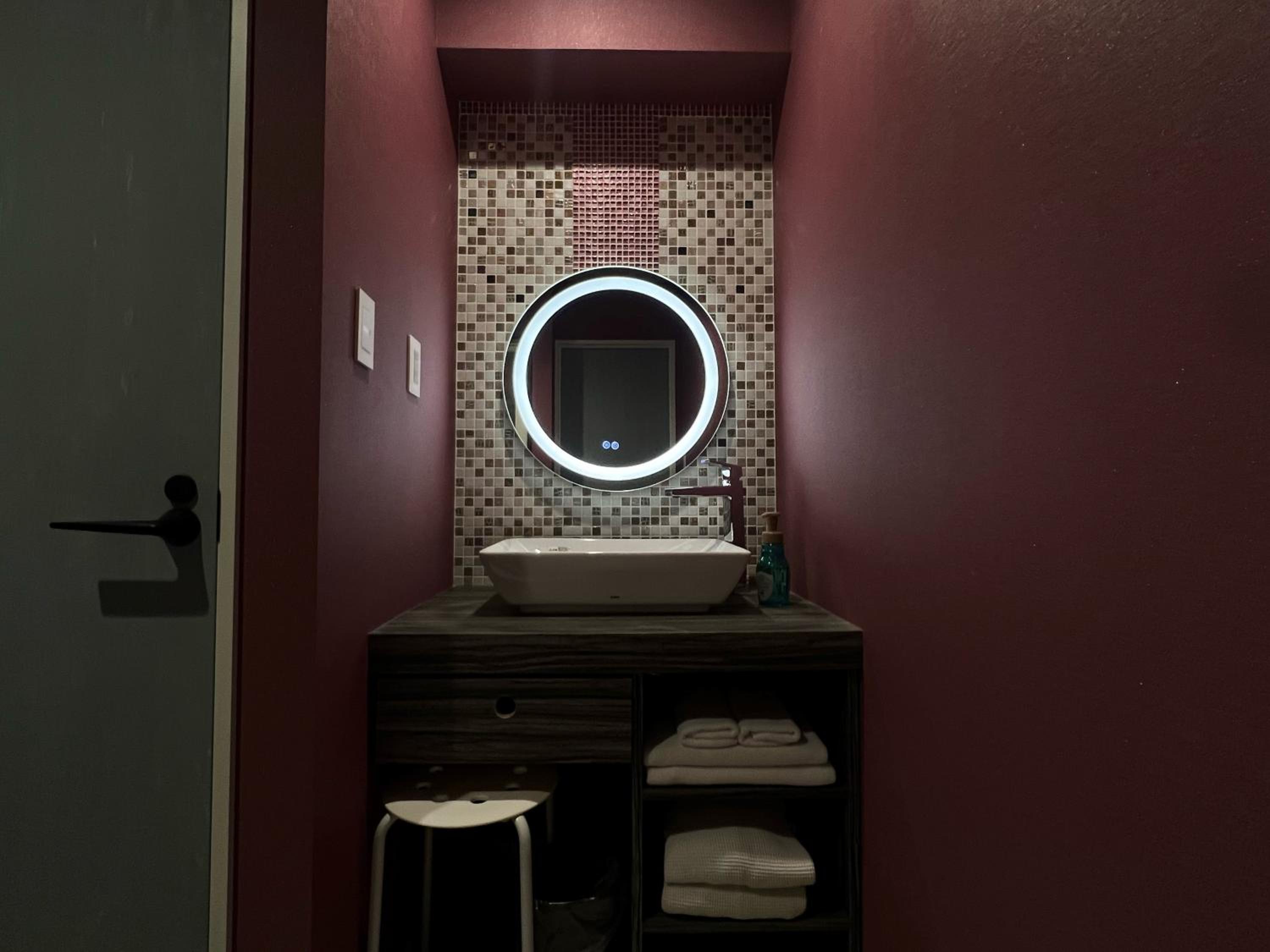 Small Double Room - Photo 3