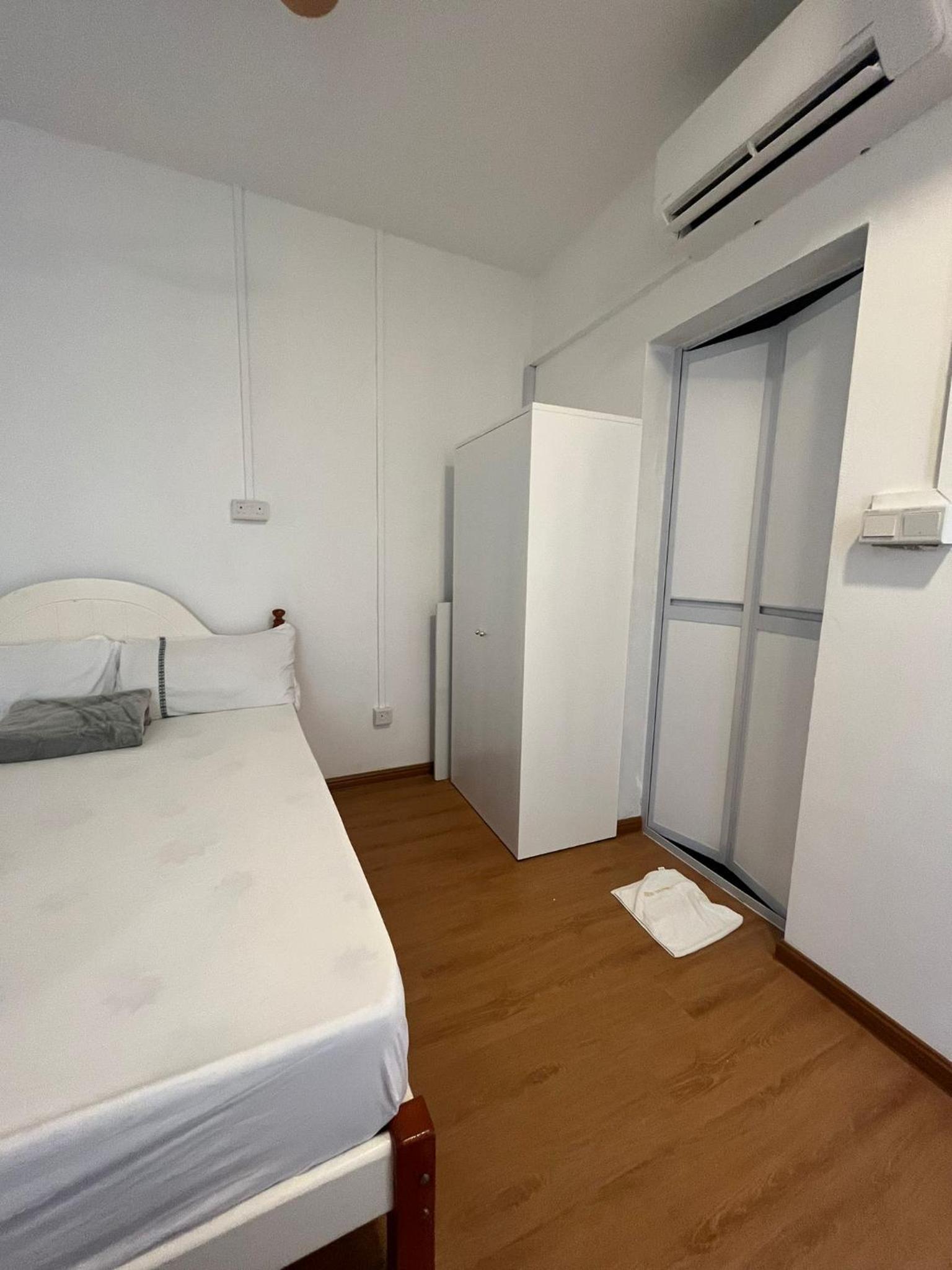 Double Room With Private Bathroom photo 2