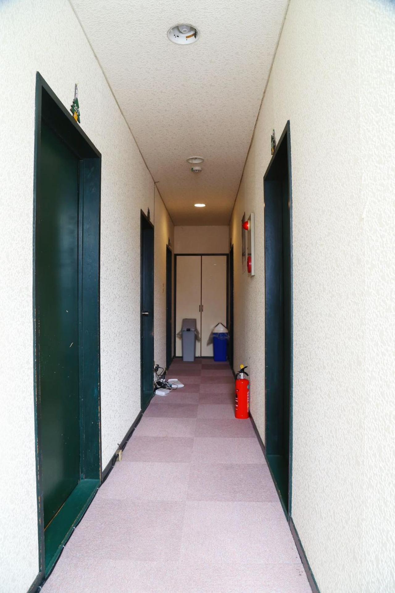 Standard Twin Room photo 2