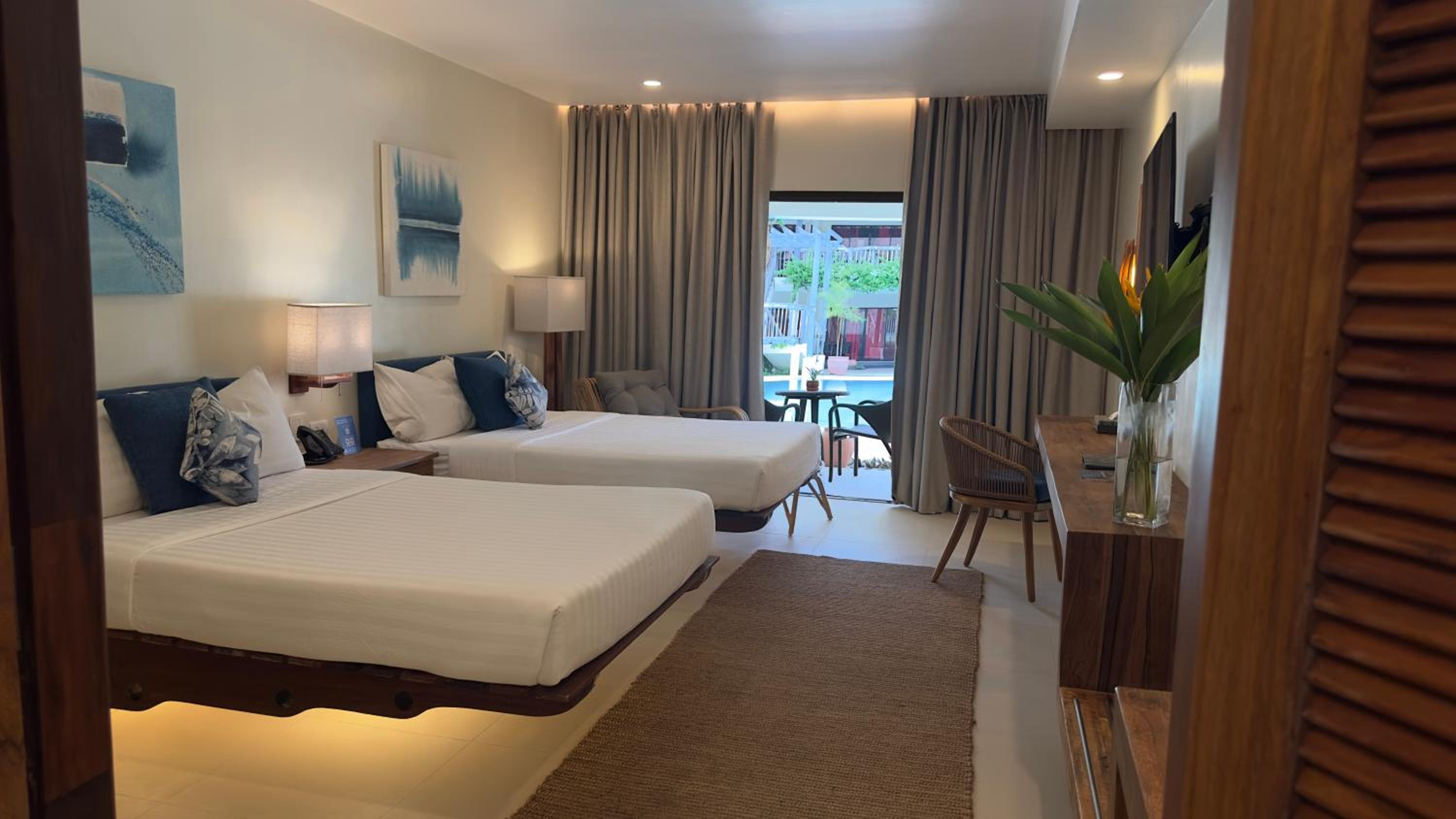 Premier Deluxe Room - Photo 5