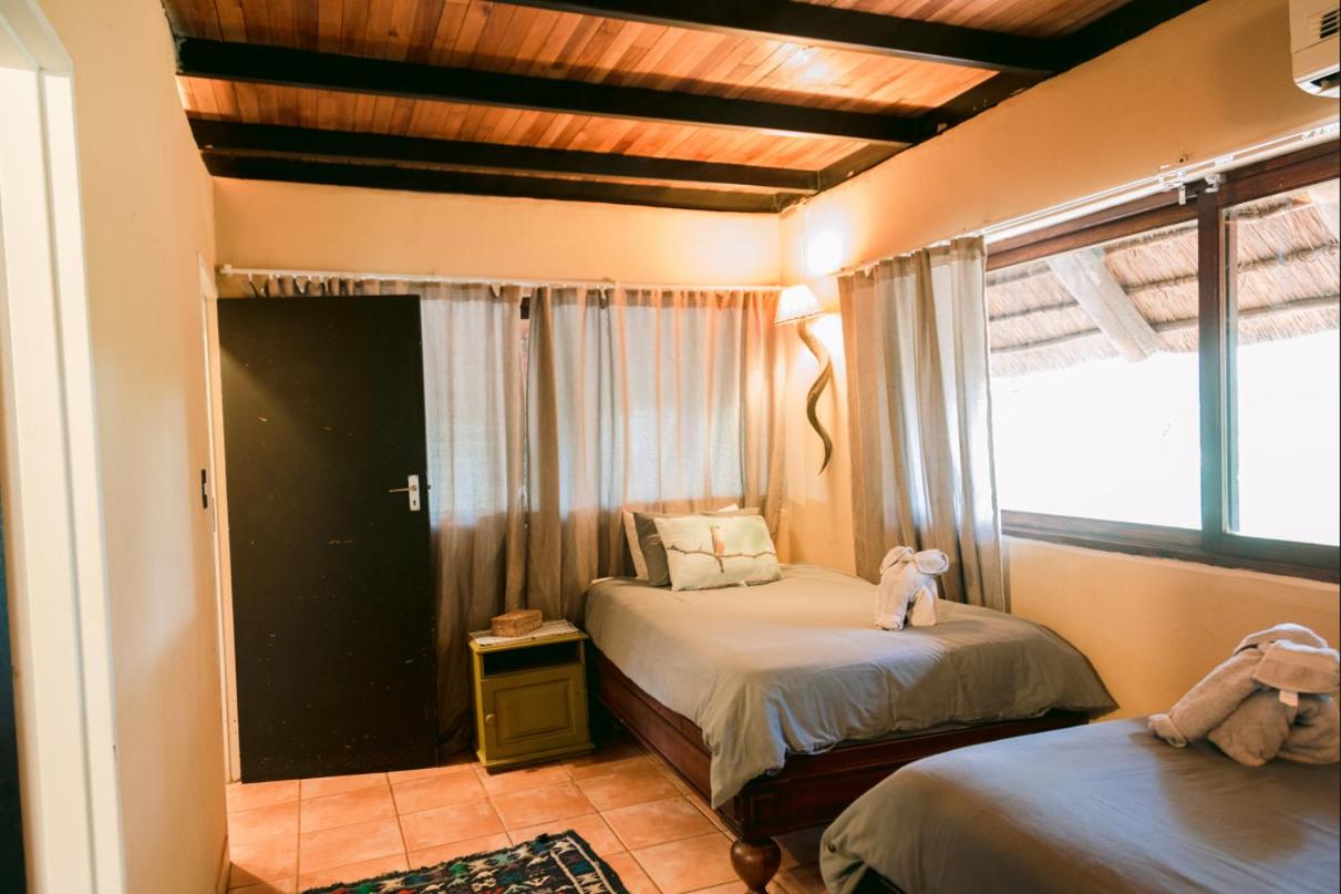 Three-Bedroom Villa photo 2