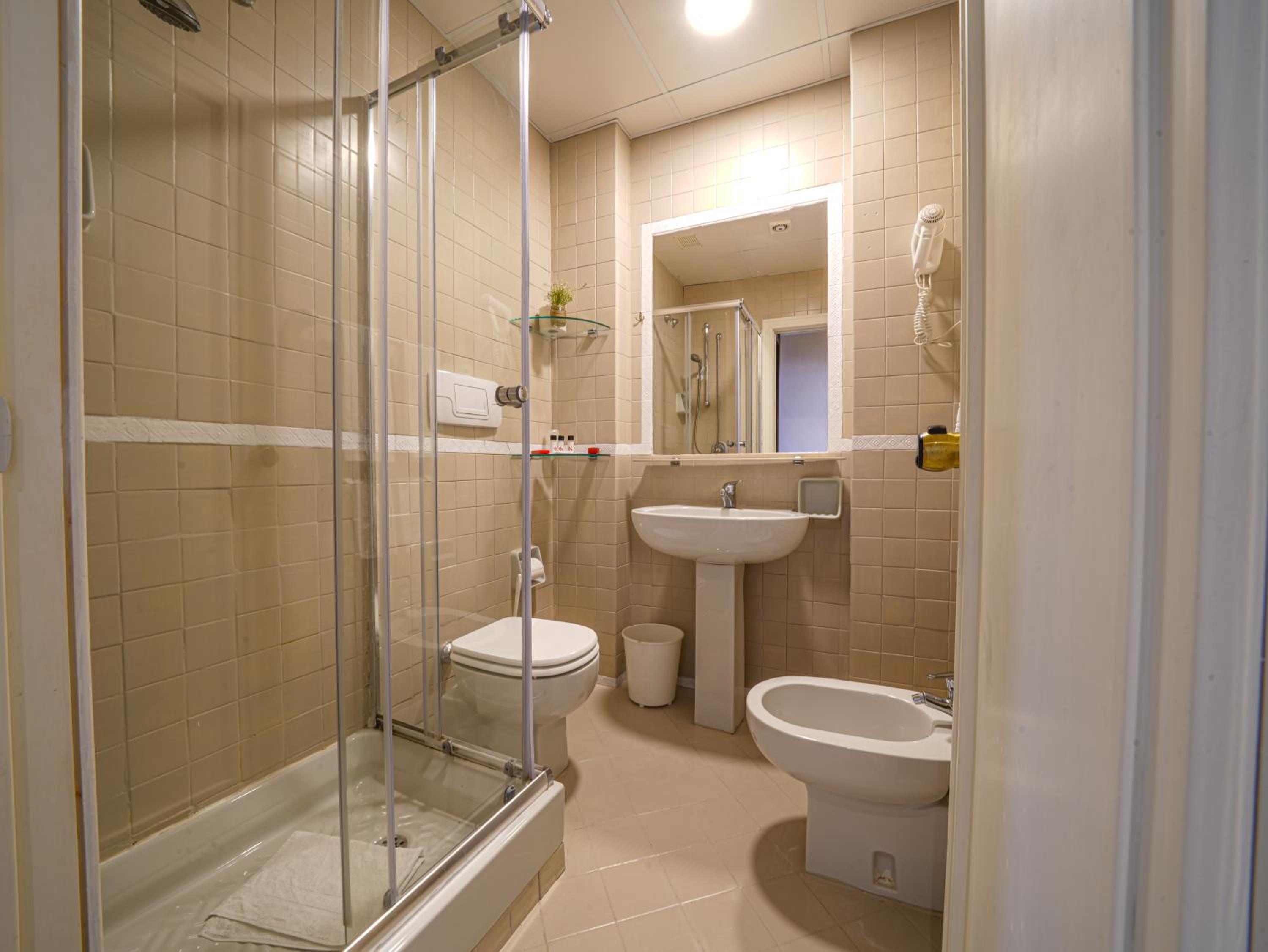 Superior Double Room - Photo 6