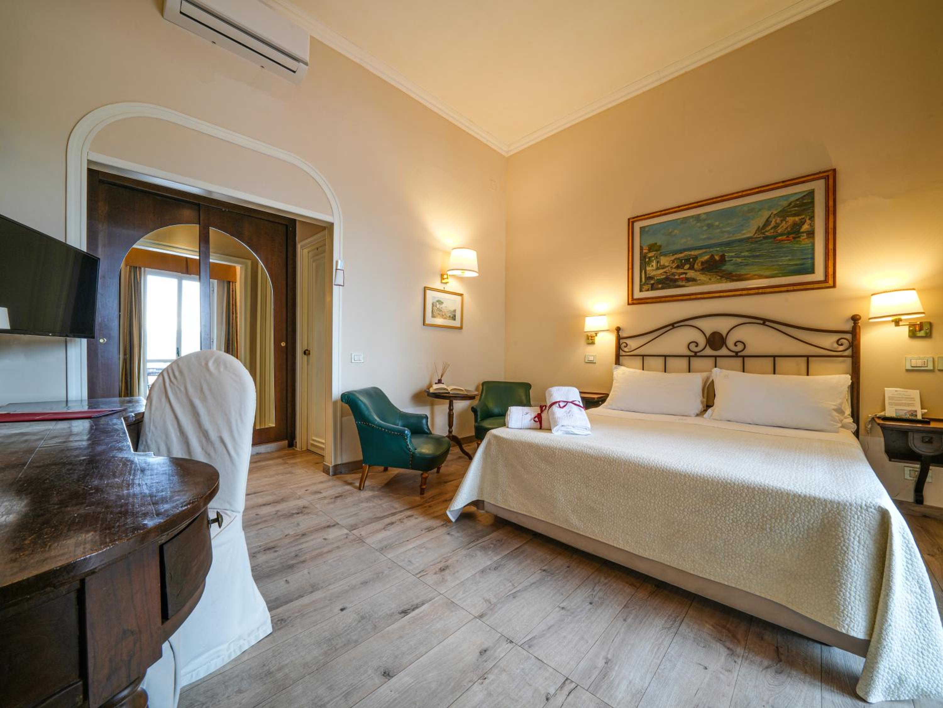 Superior Double Room - Photo 5
