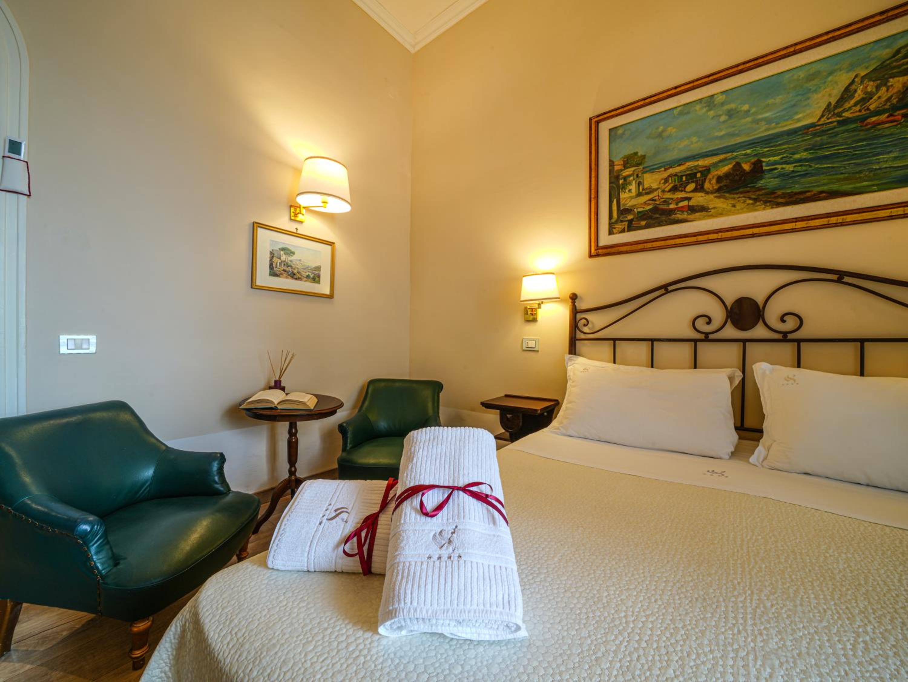 Superior Double Room - Photo 4