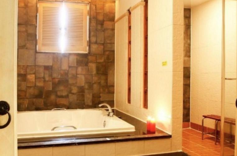 Deluxe Double Room - Photo 6