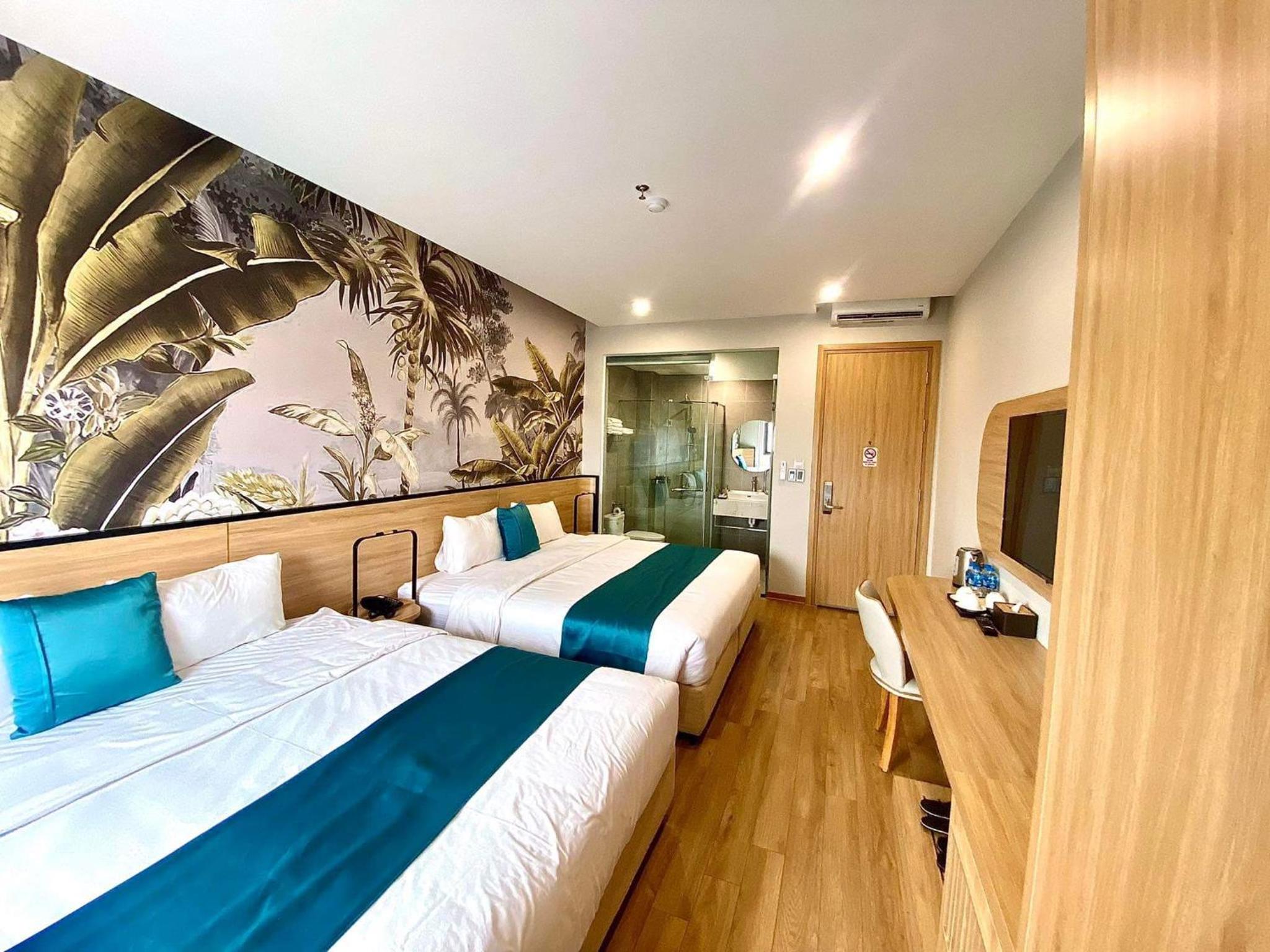 Family Room with Sea View photo 1