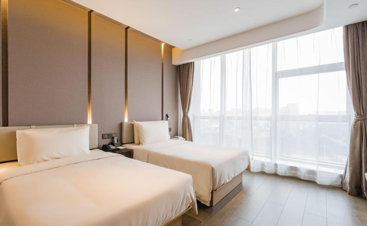 Superior Twin Room - Photo 1