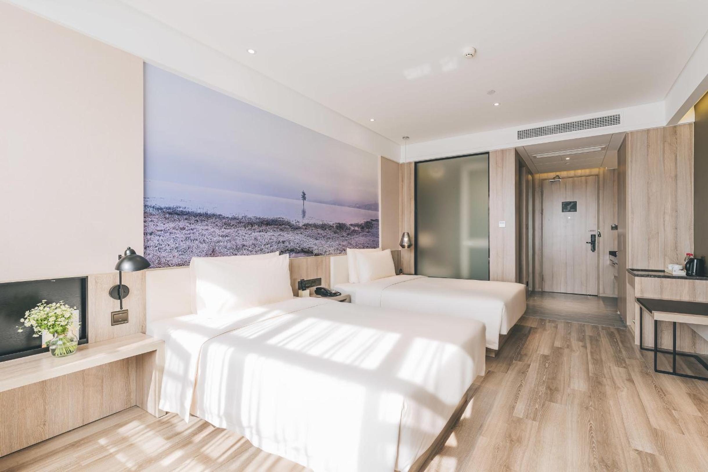 Superior Twin Room photo 1