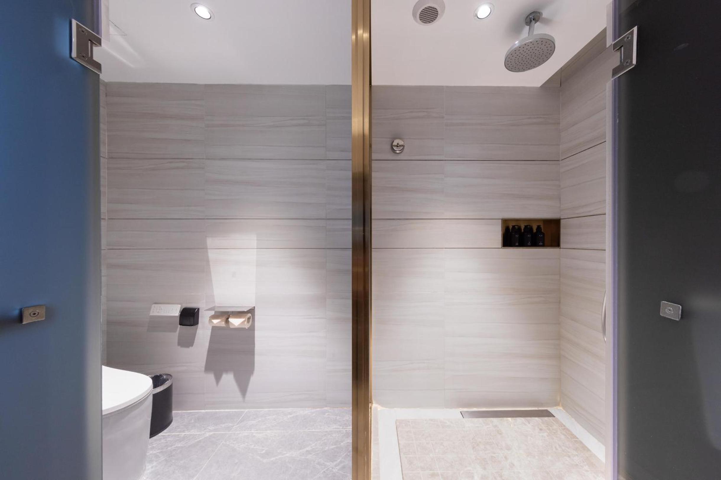 Superior Twin Room photo 2