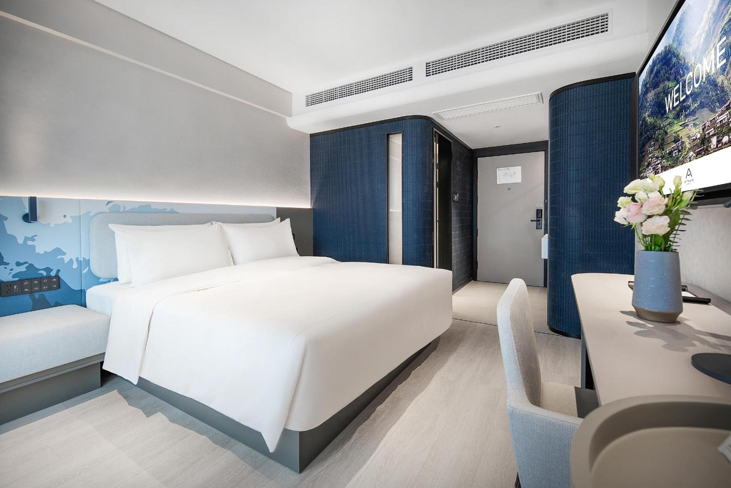 Selected Double Room photo 3