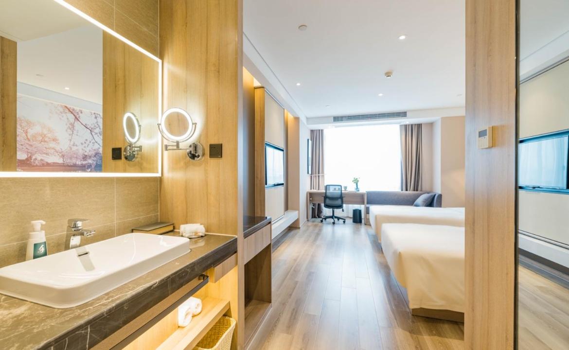 Superior Twin Room - Photo 8