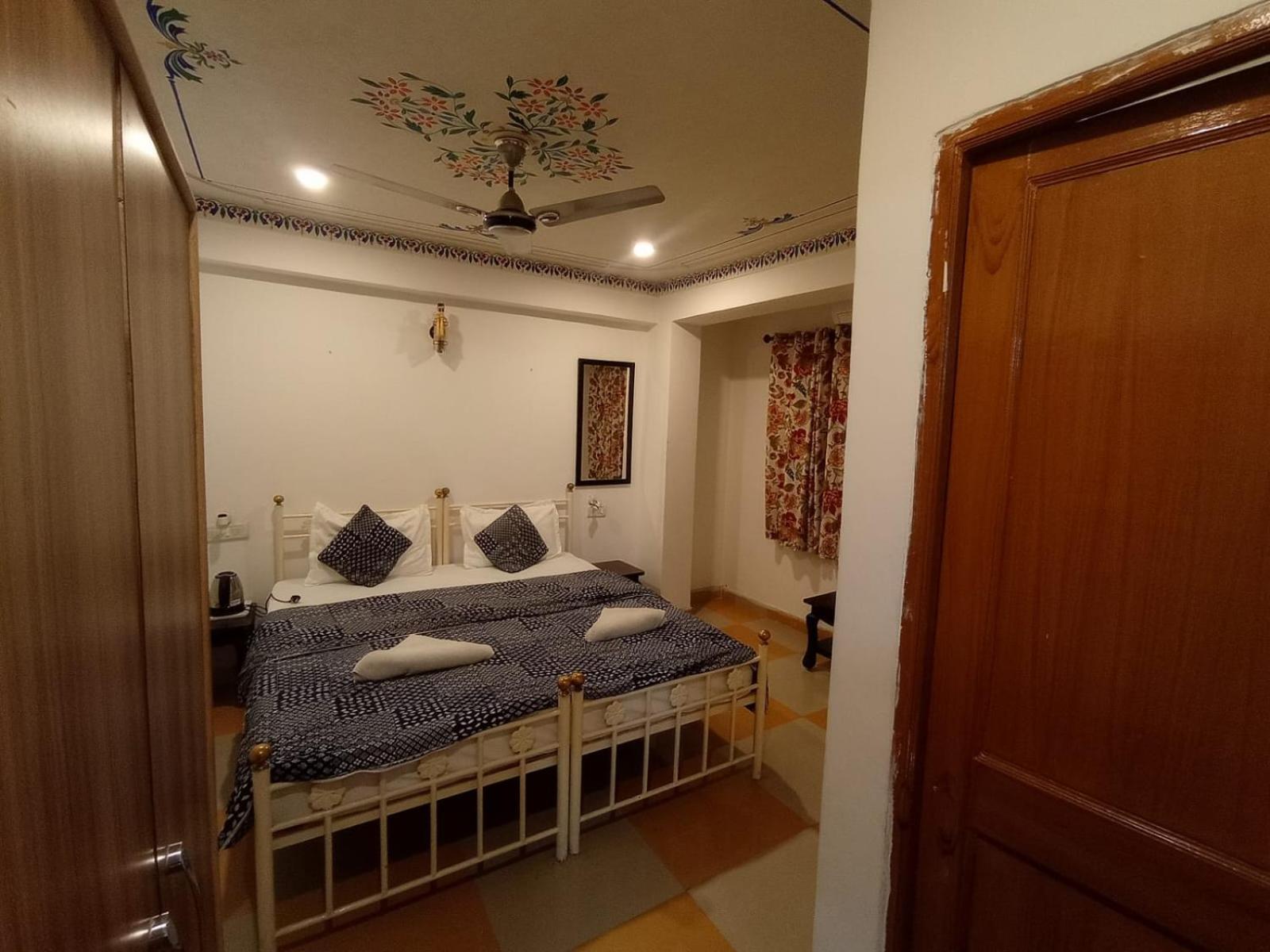 Deluxe Room AC photo 1