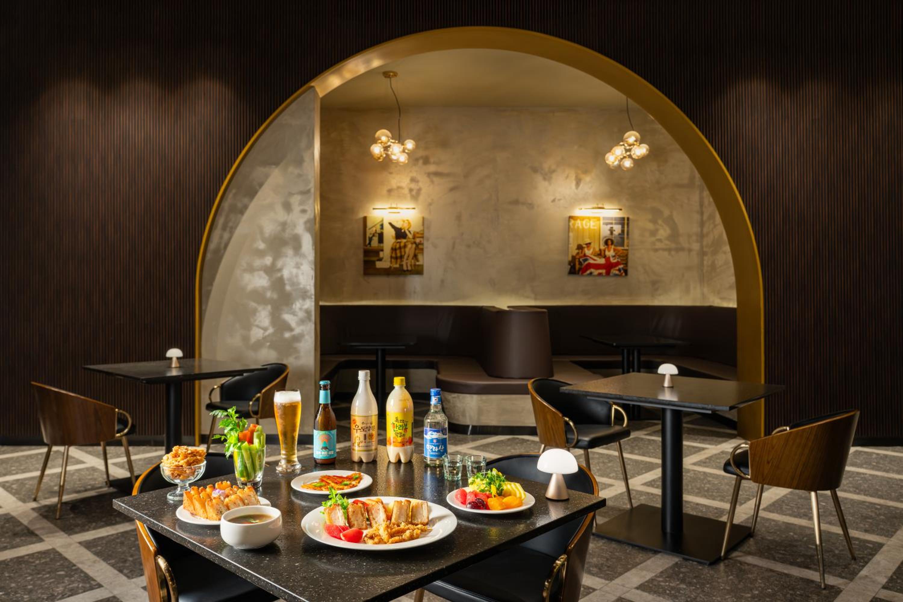 Special Offer - Deluxe Twin Room - Alcohol Drink & Semi-Buffet