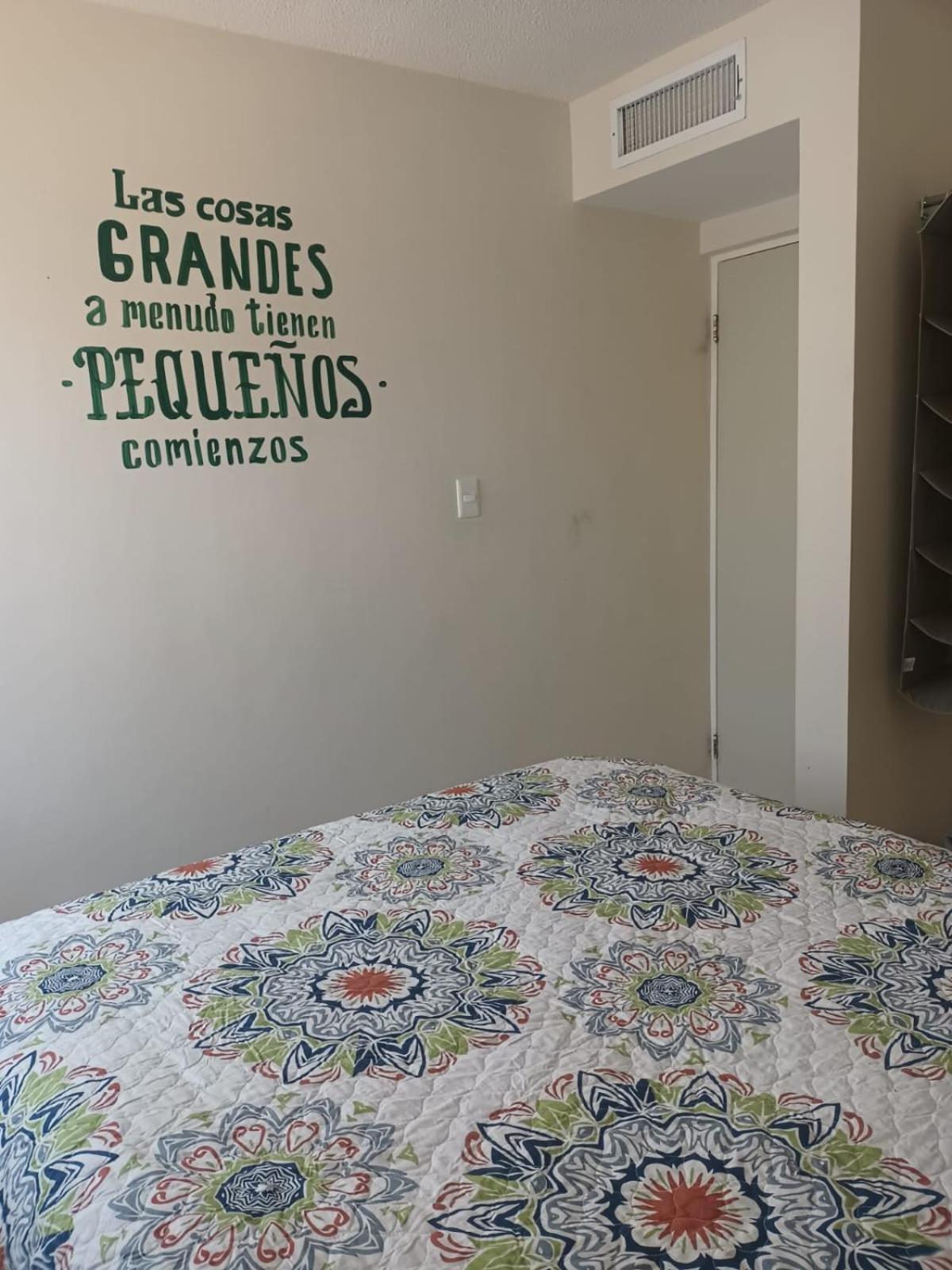 Deluxe Queen Room photo 1