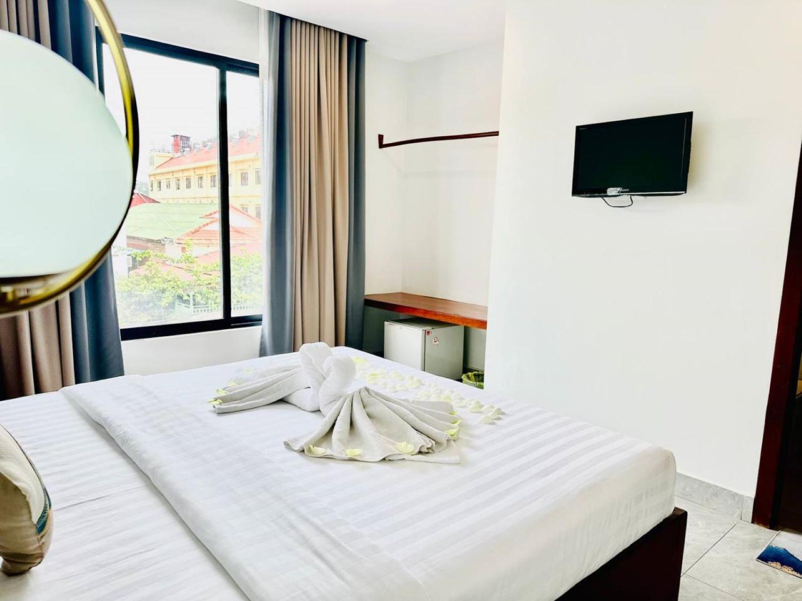 Double Room - Photo 3