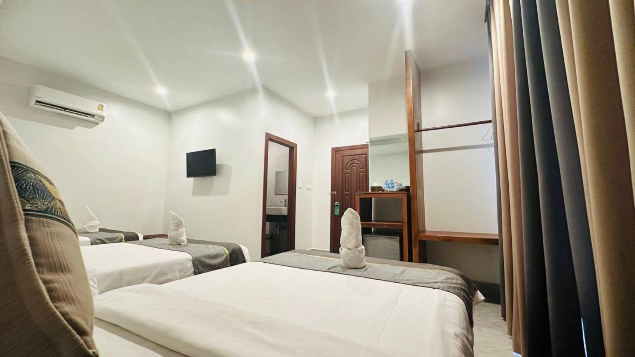 Standard Triple Room - Photo 14