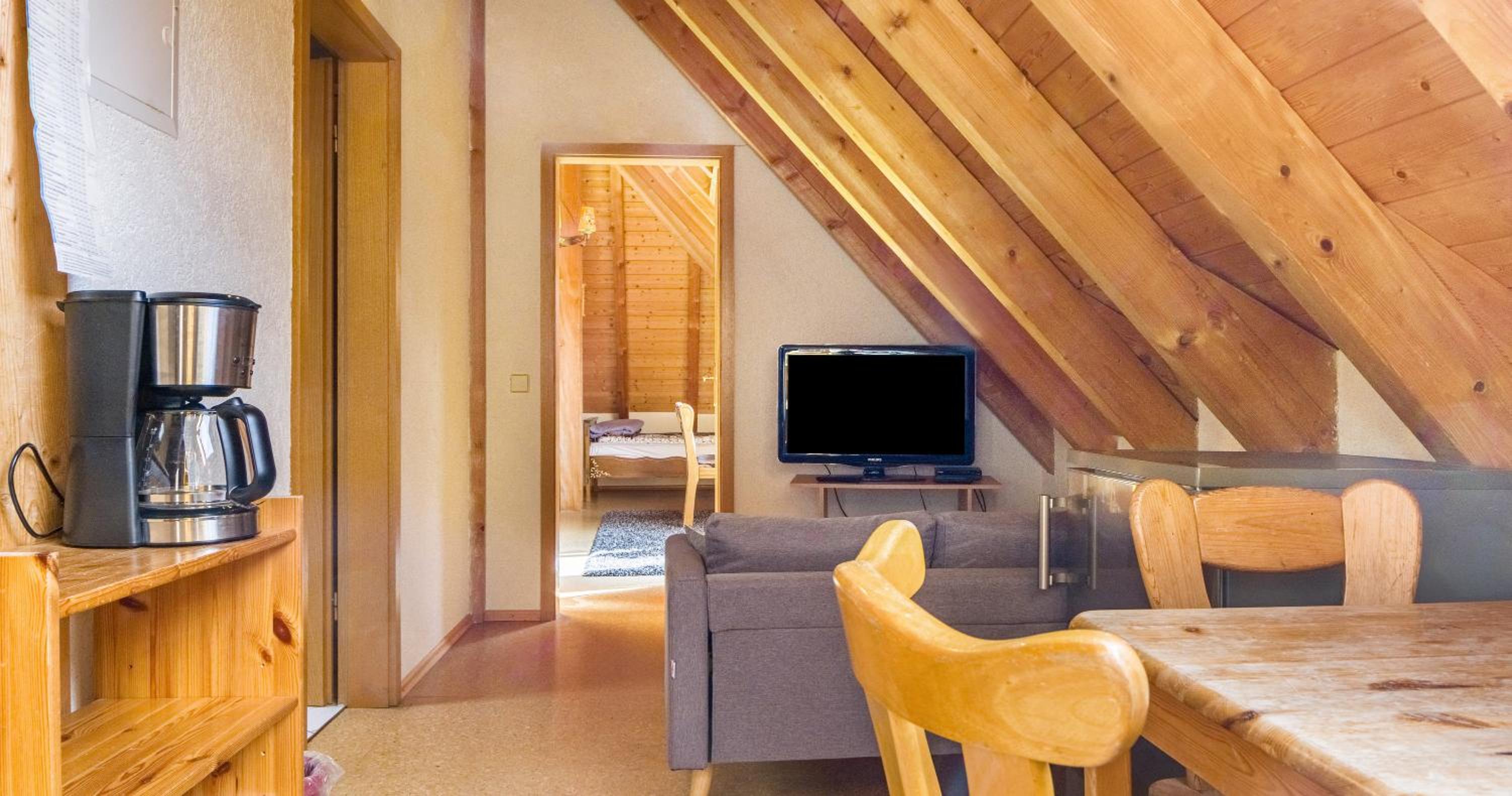 One-Bedroom Apartment with Garden photo 2