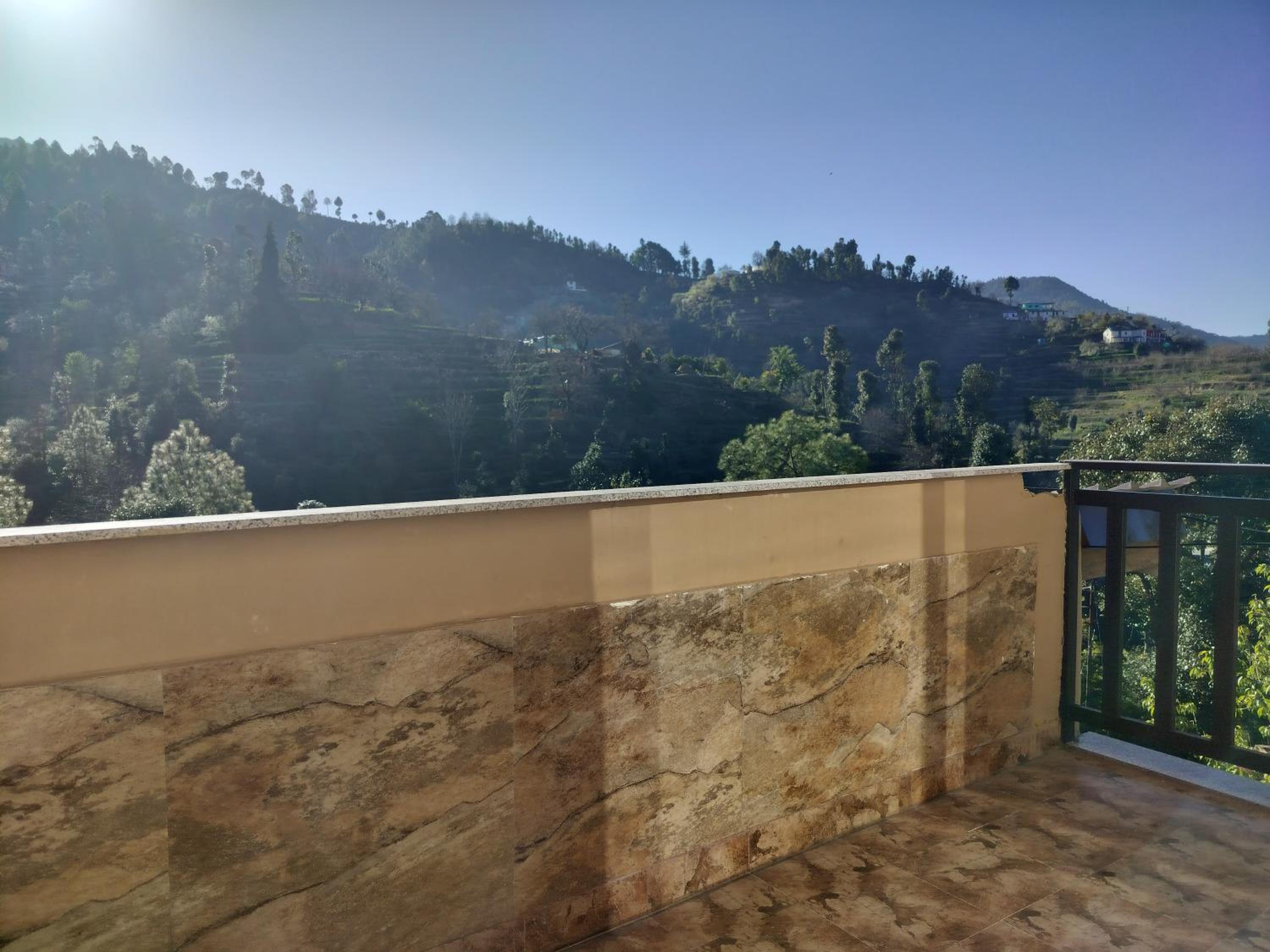 Double Room with Balcony photo 3
