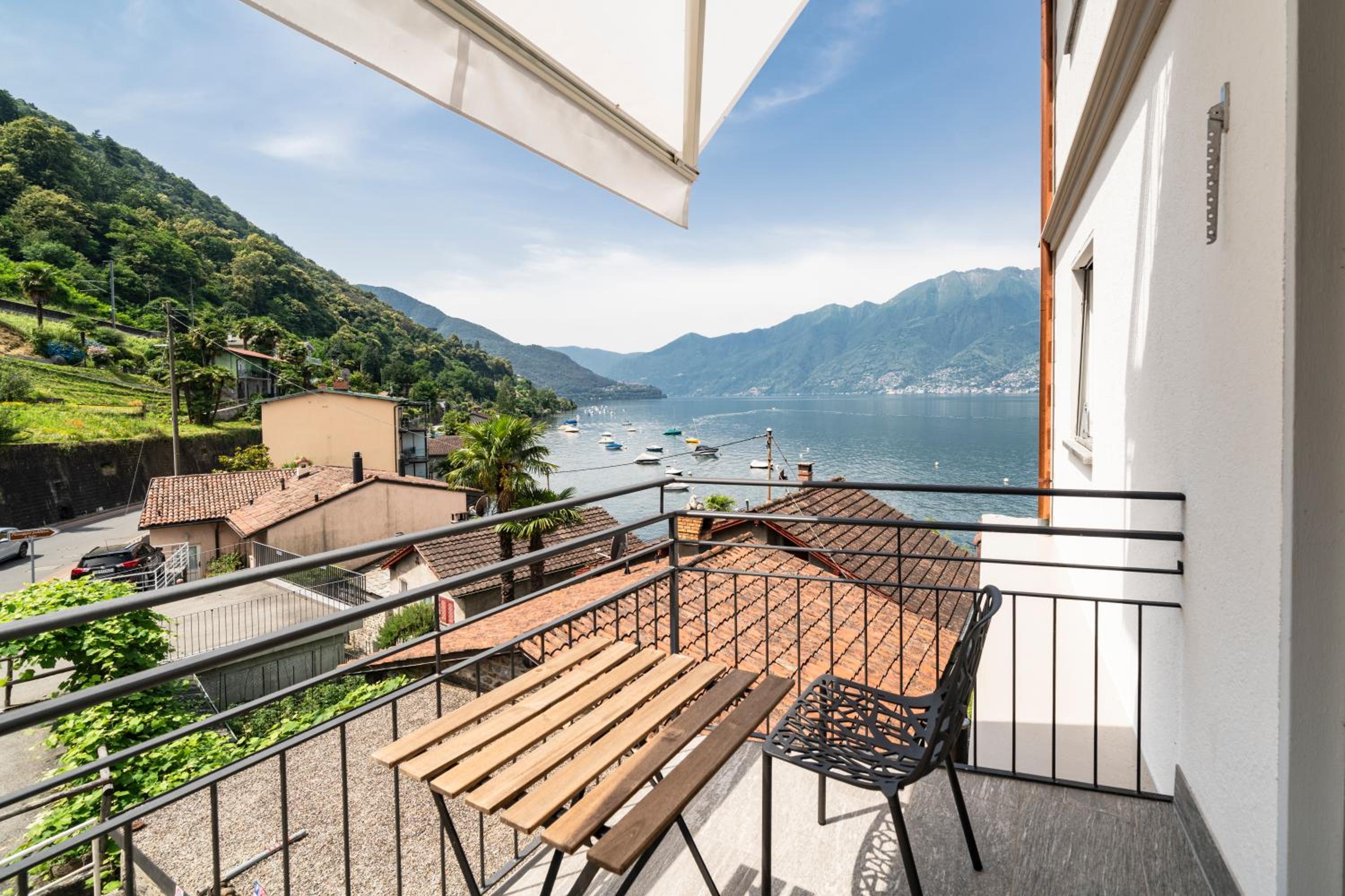 Double Room with Lake View