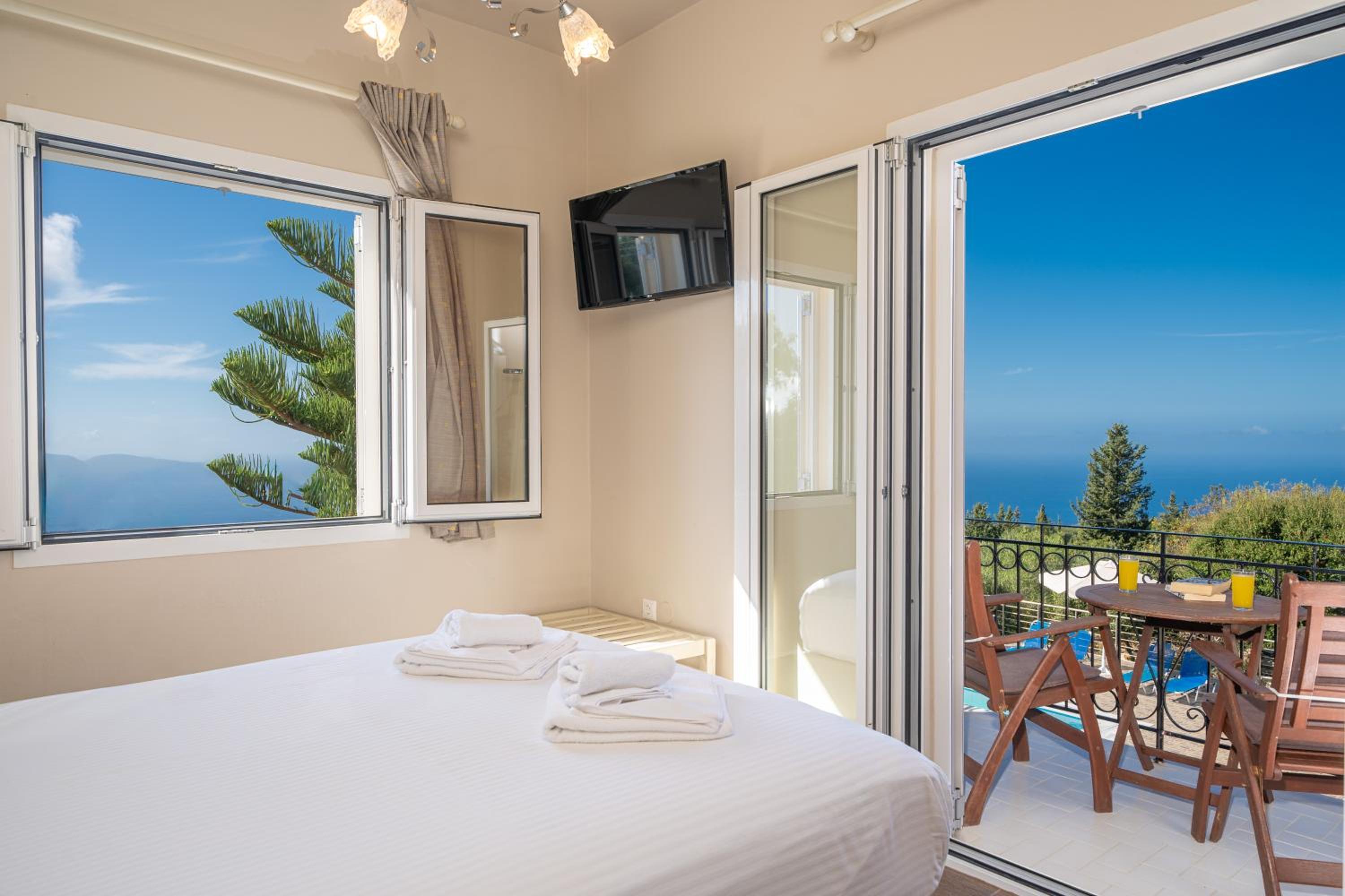 Apartment with Sea View photo 3