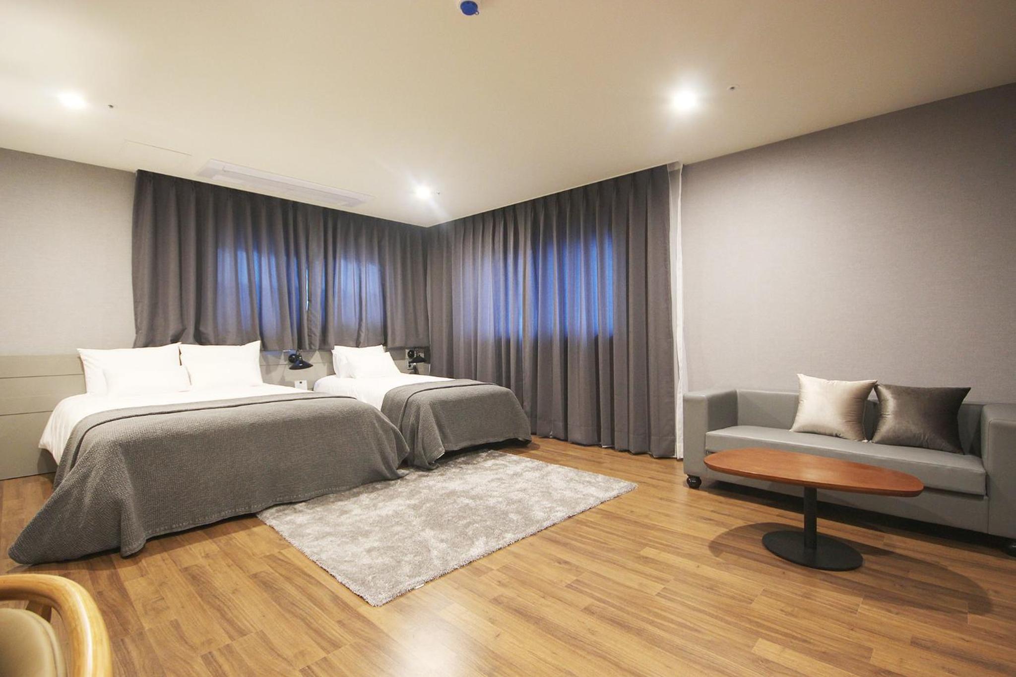 Deluxe Twin Room - Photo 4
