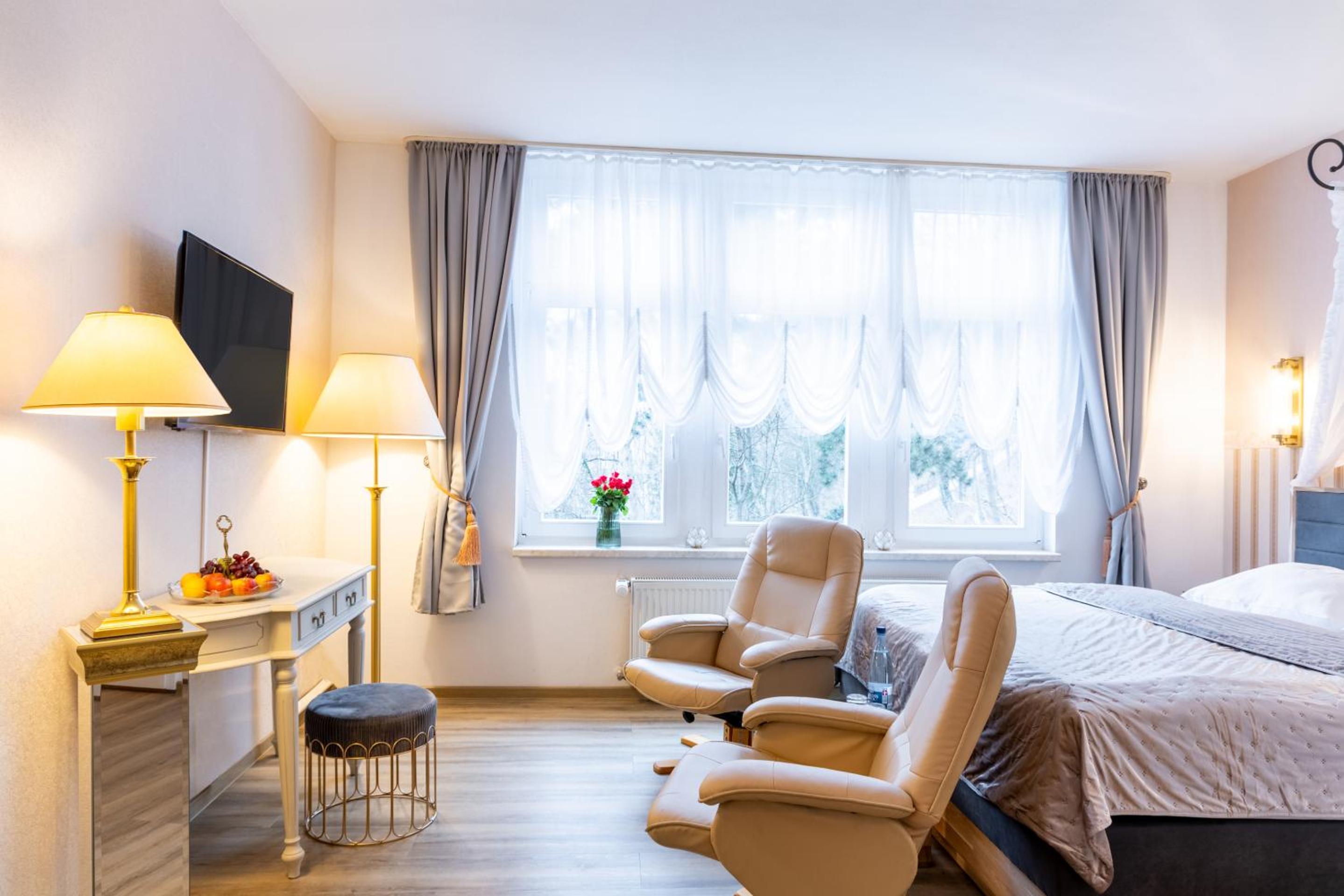 Suite - Photo 4