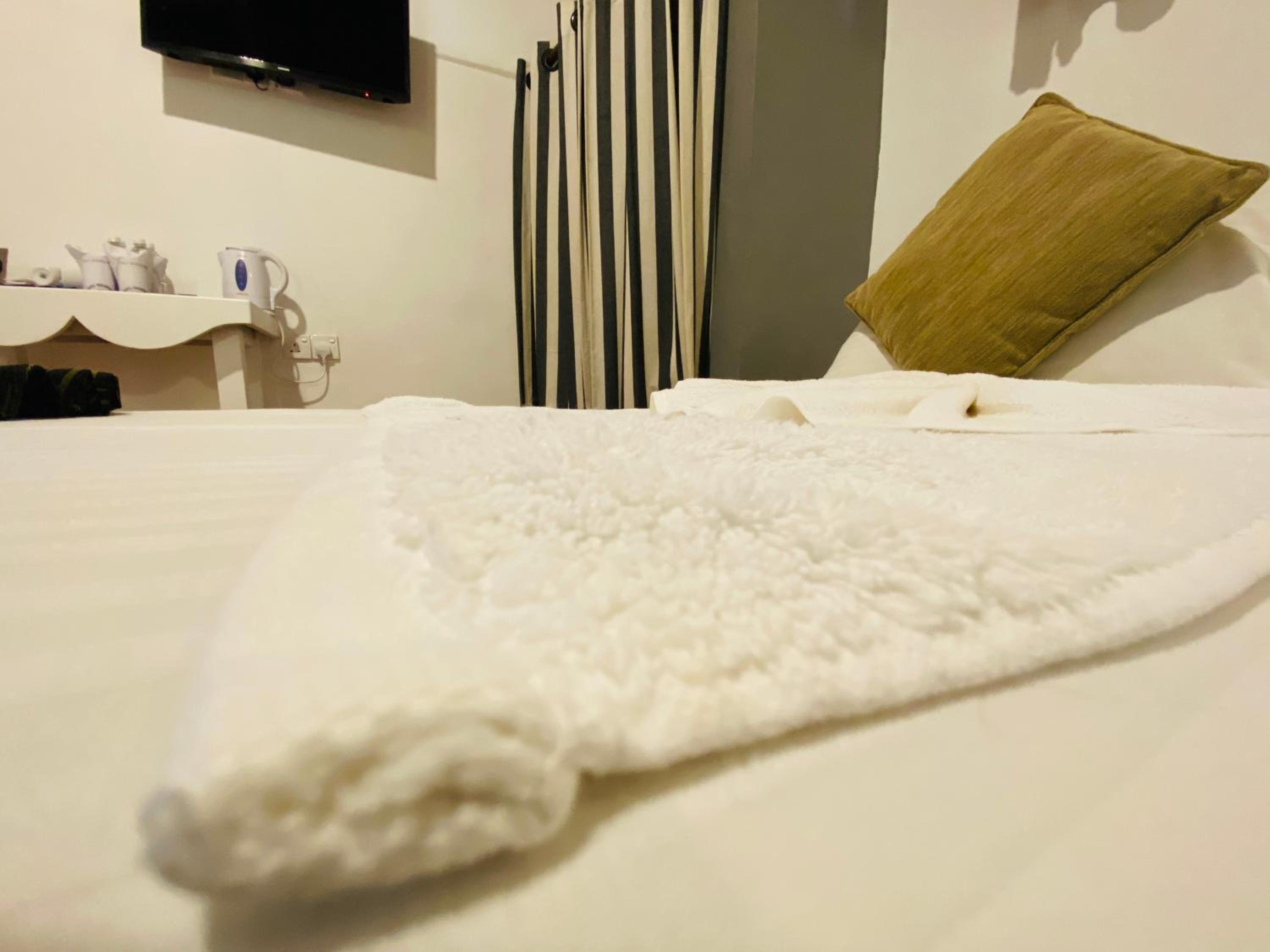 Budget Triple Room - Photo 2