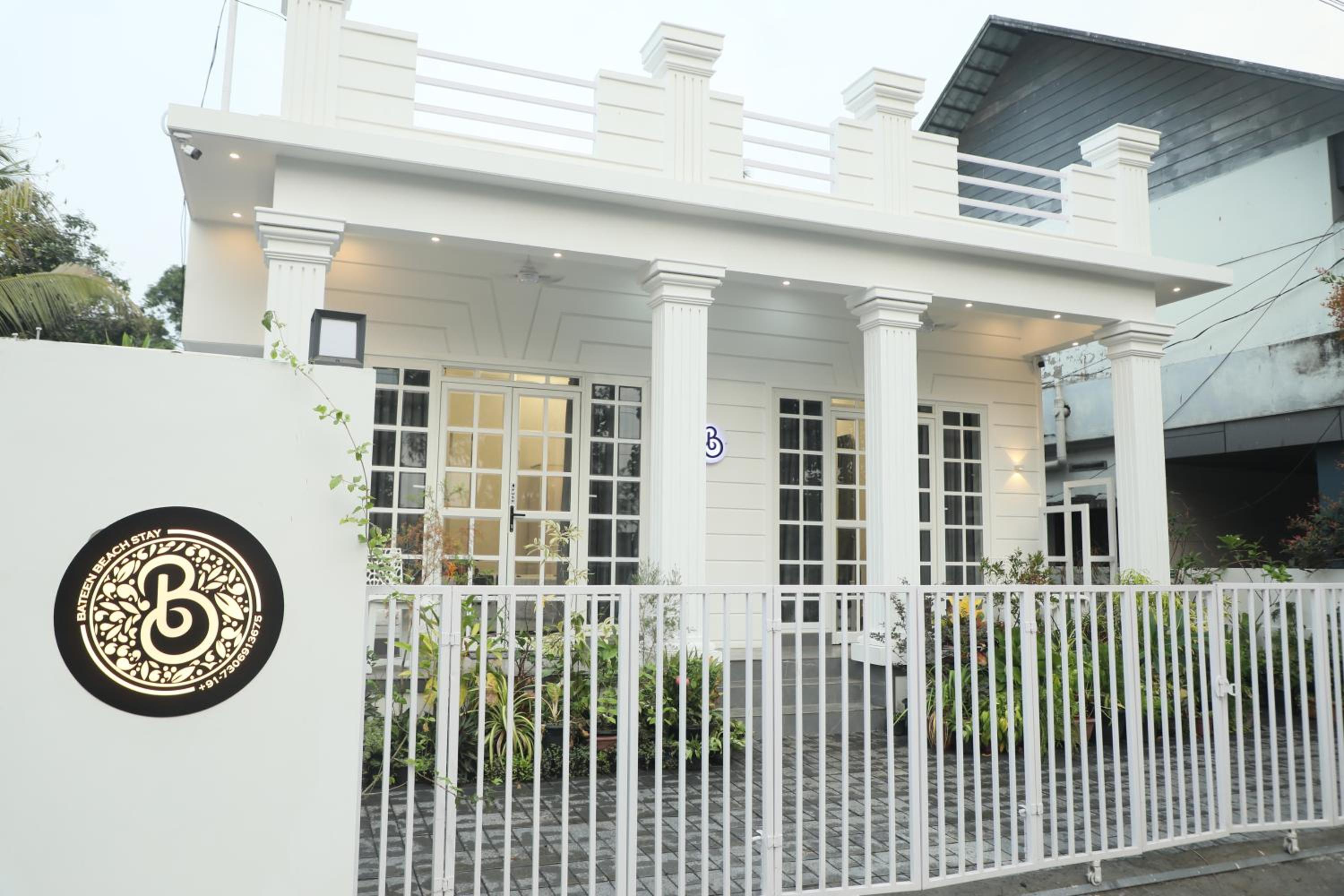 Deluxe Double Room With Sea View photo 2