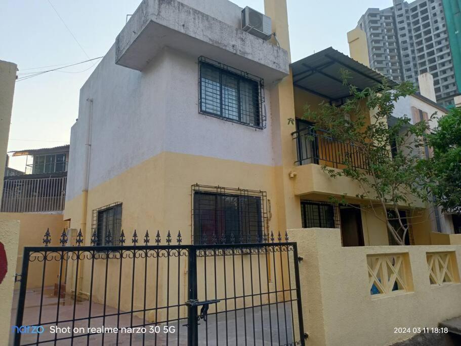 Three-Bedroom Villa photo 2