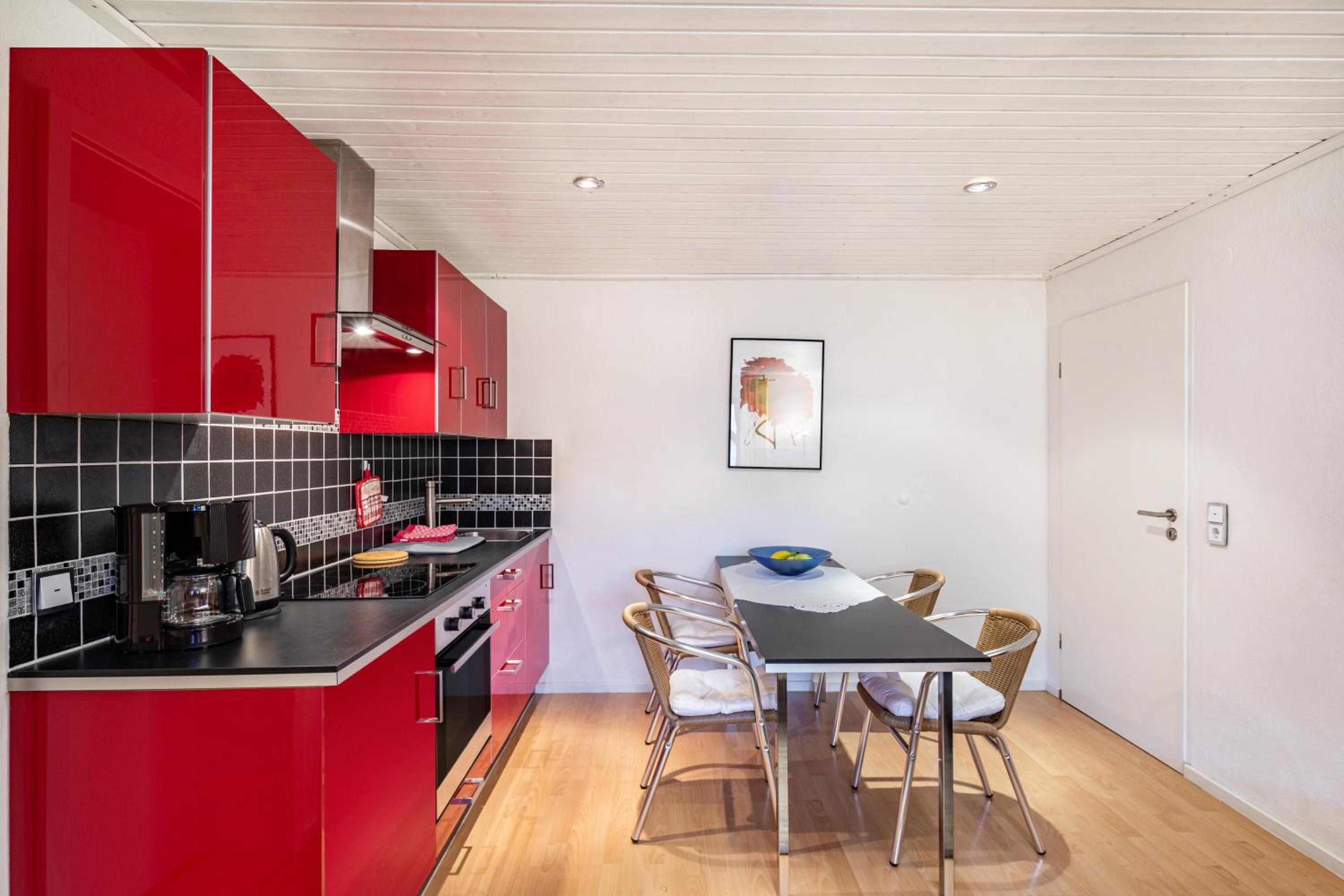 Two-Bedroom Deluxe Apartment with Garden View photo 3