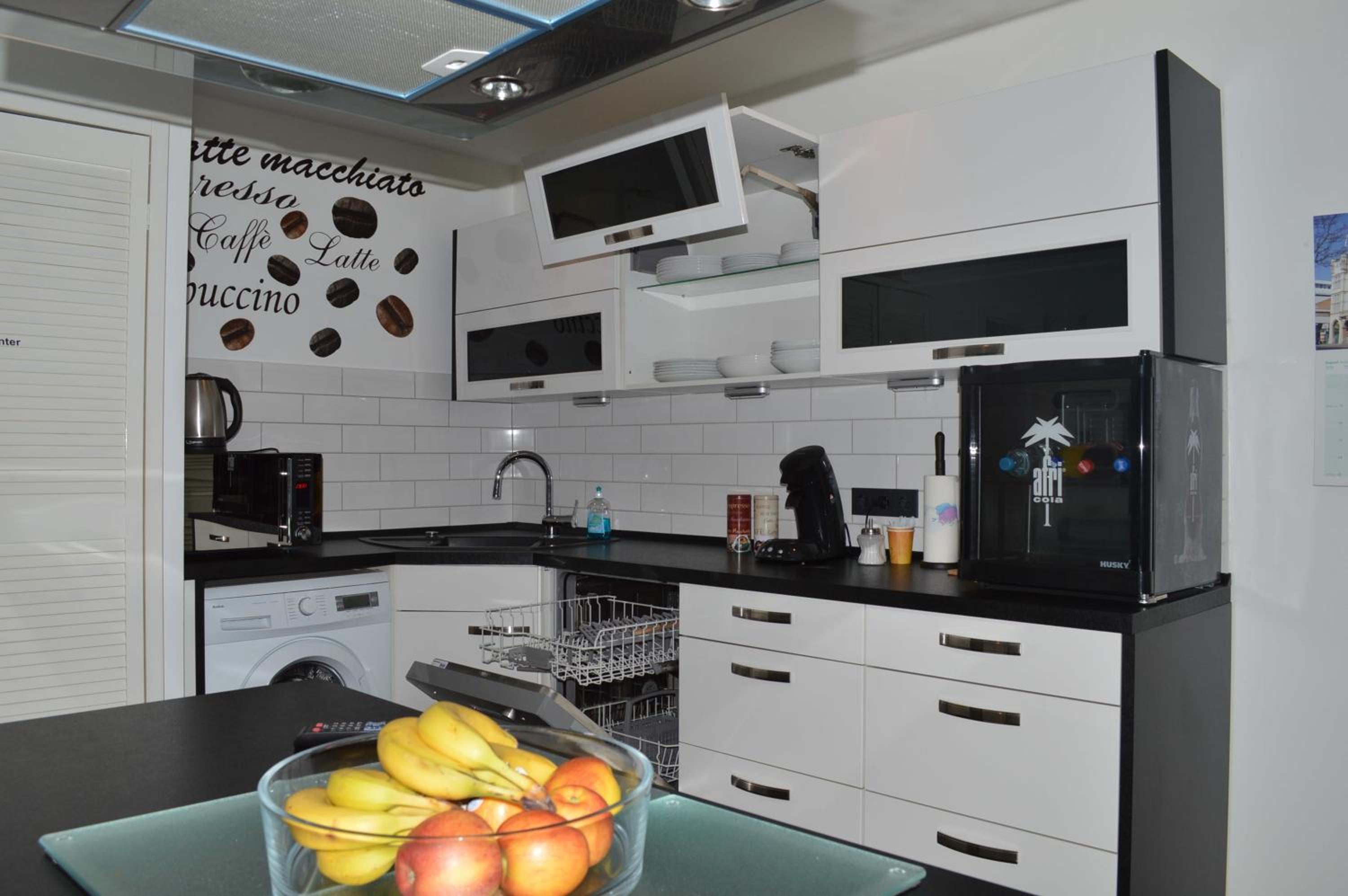Two-Bedroom Apartment - Photo 10
