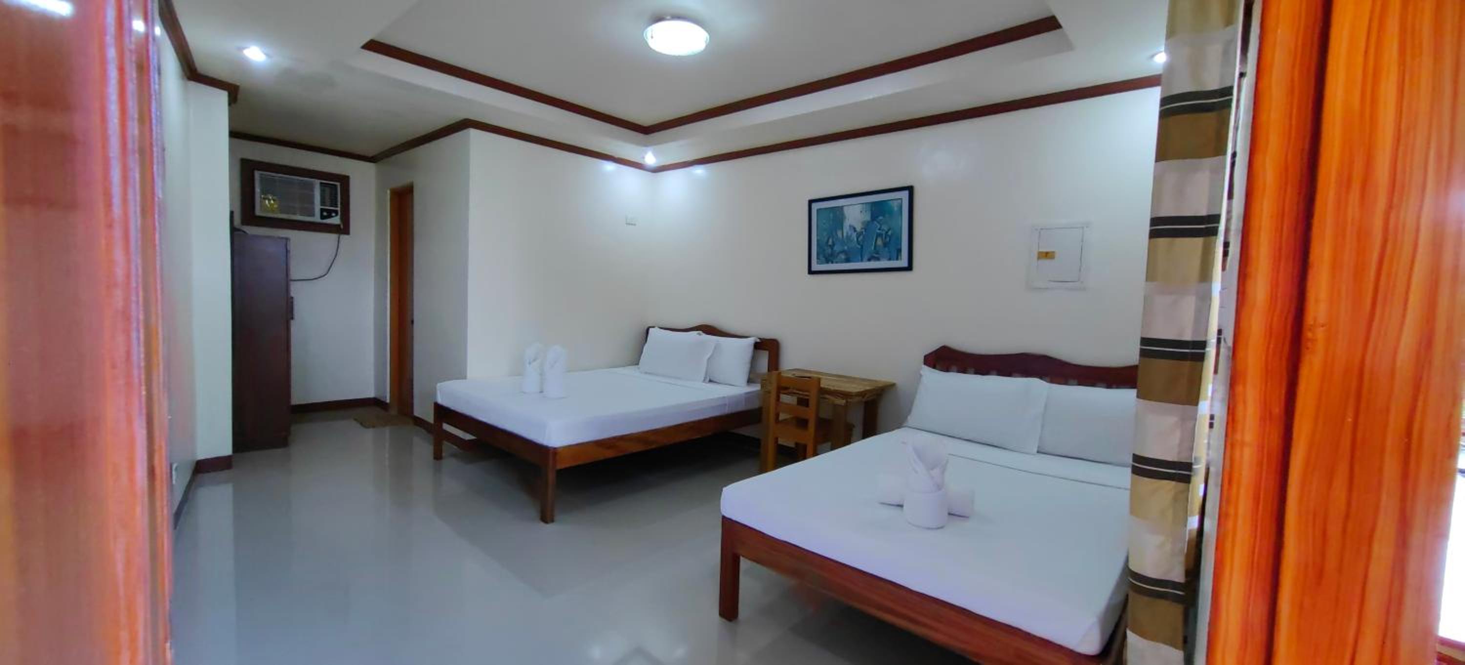 Superior Queen Room - Photo 1