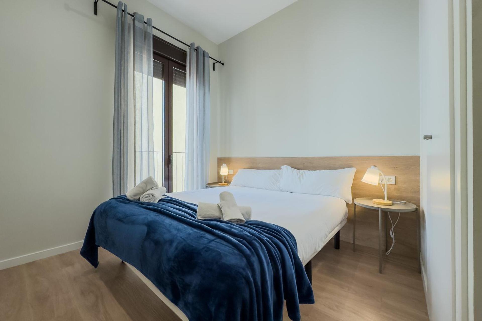 Habitación familiar con balcón