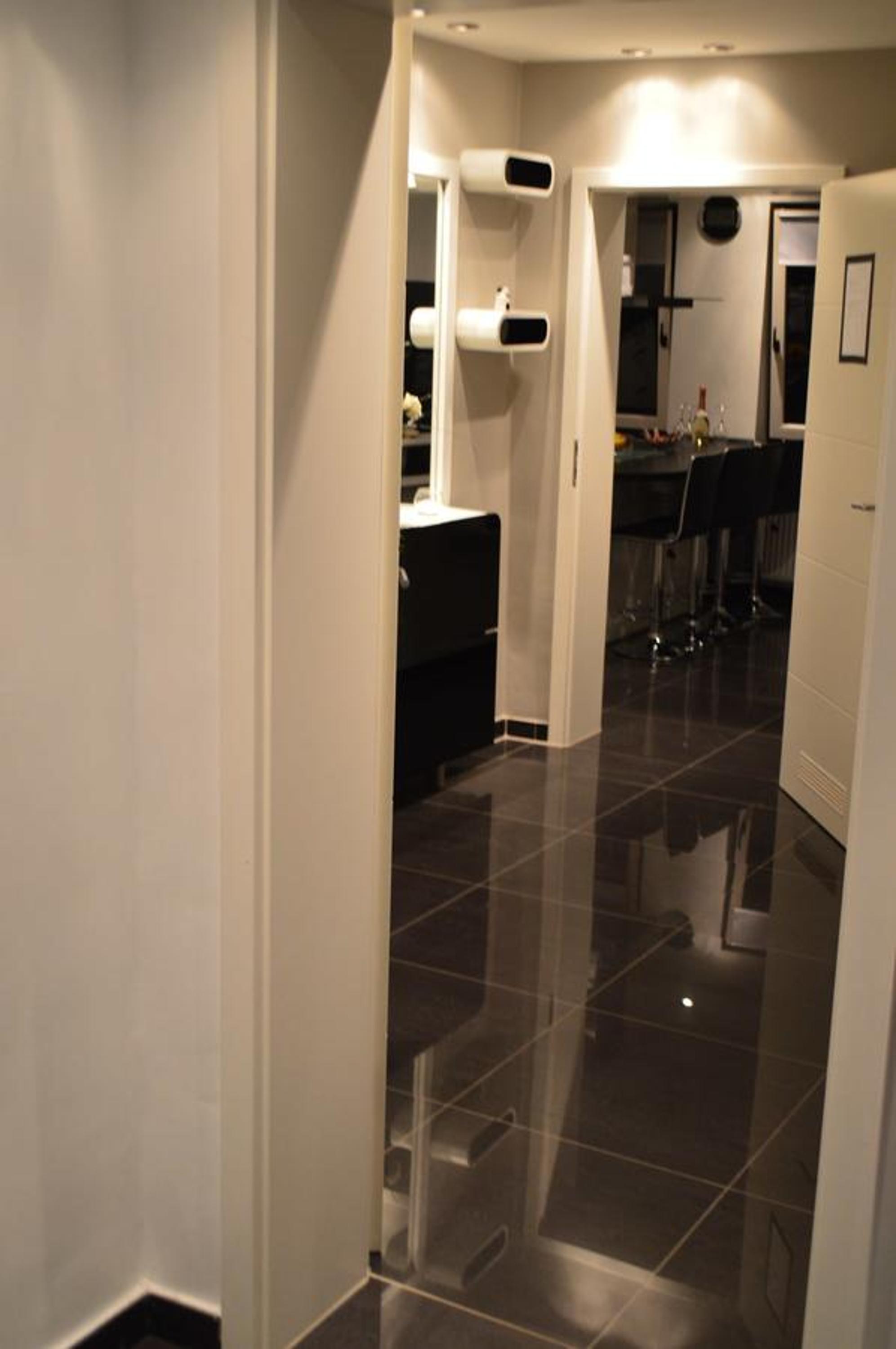Two-Bedroom Apartment - Photo 12