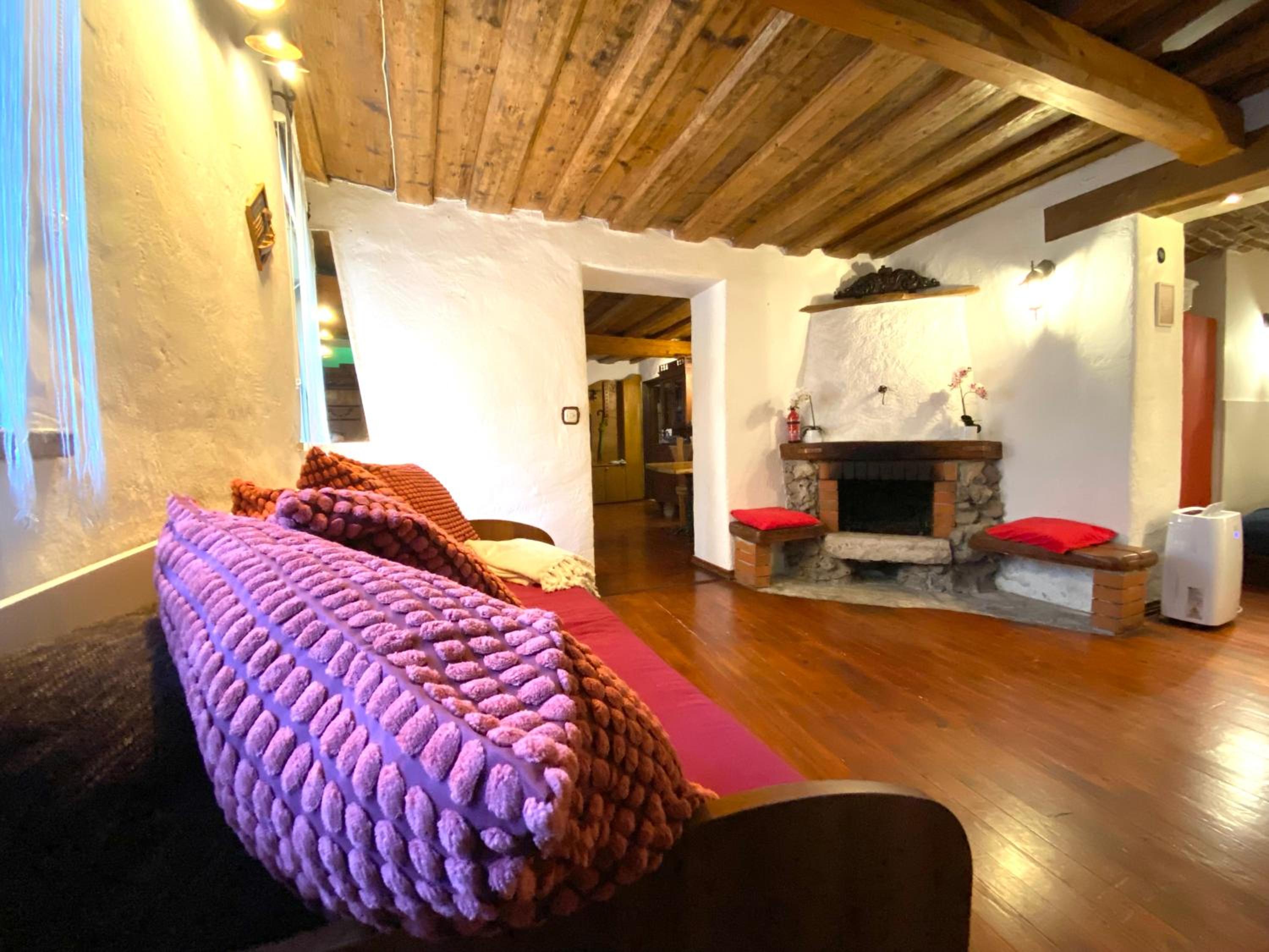 Apartment - Ground Floor with Shared Patio