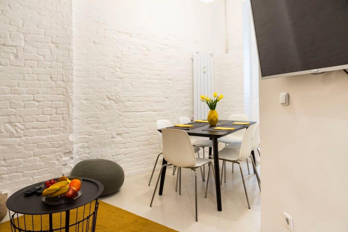 Apartment photo 3