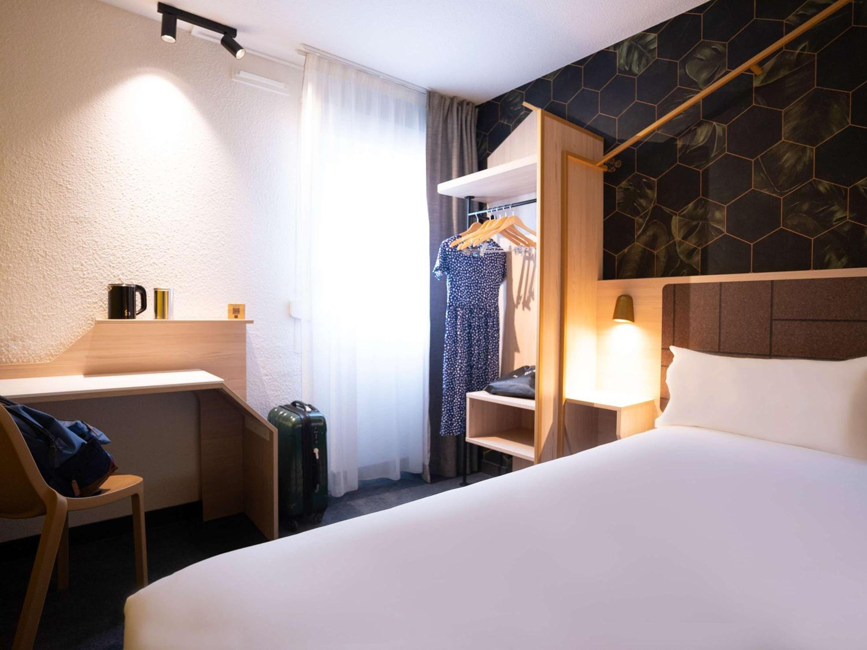 Standard Double Room - Photo 3