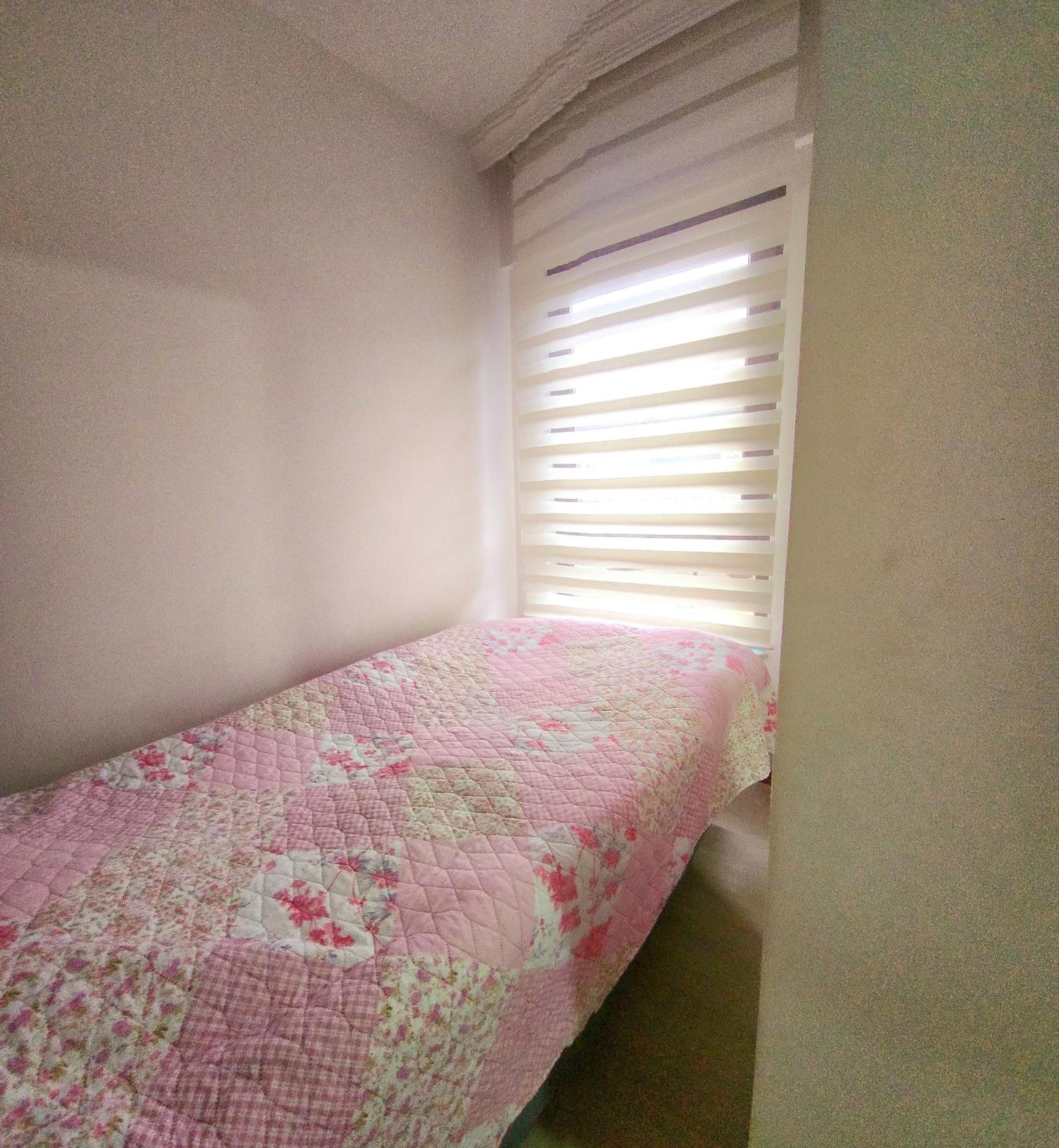 Studio Apartment photo 2