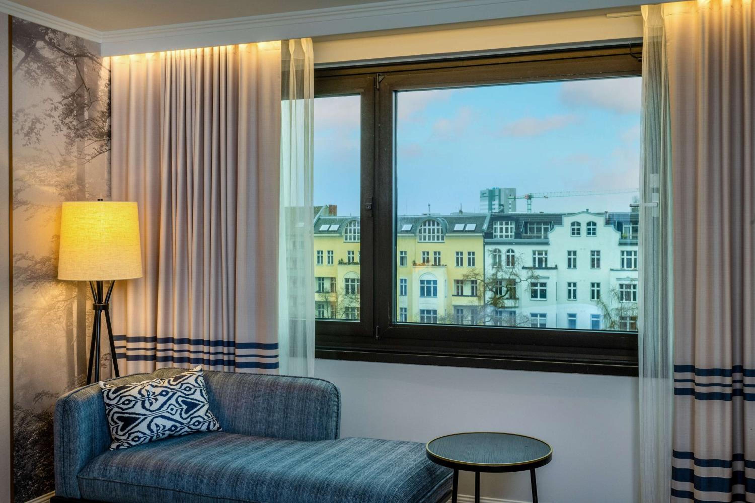 Superior Twin Room With City View