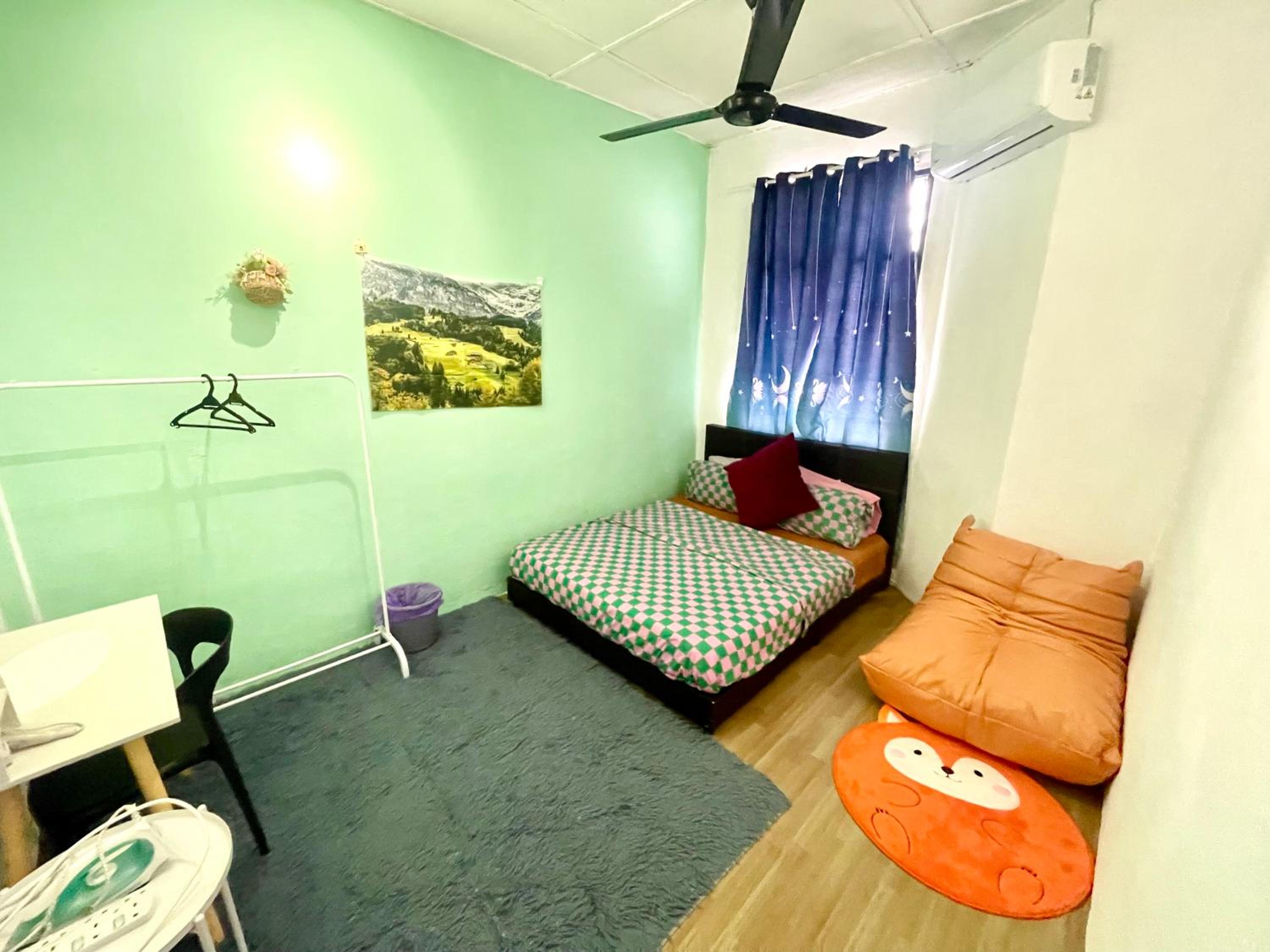 Two-Bedroom House photo 2