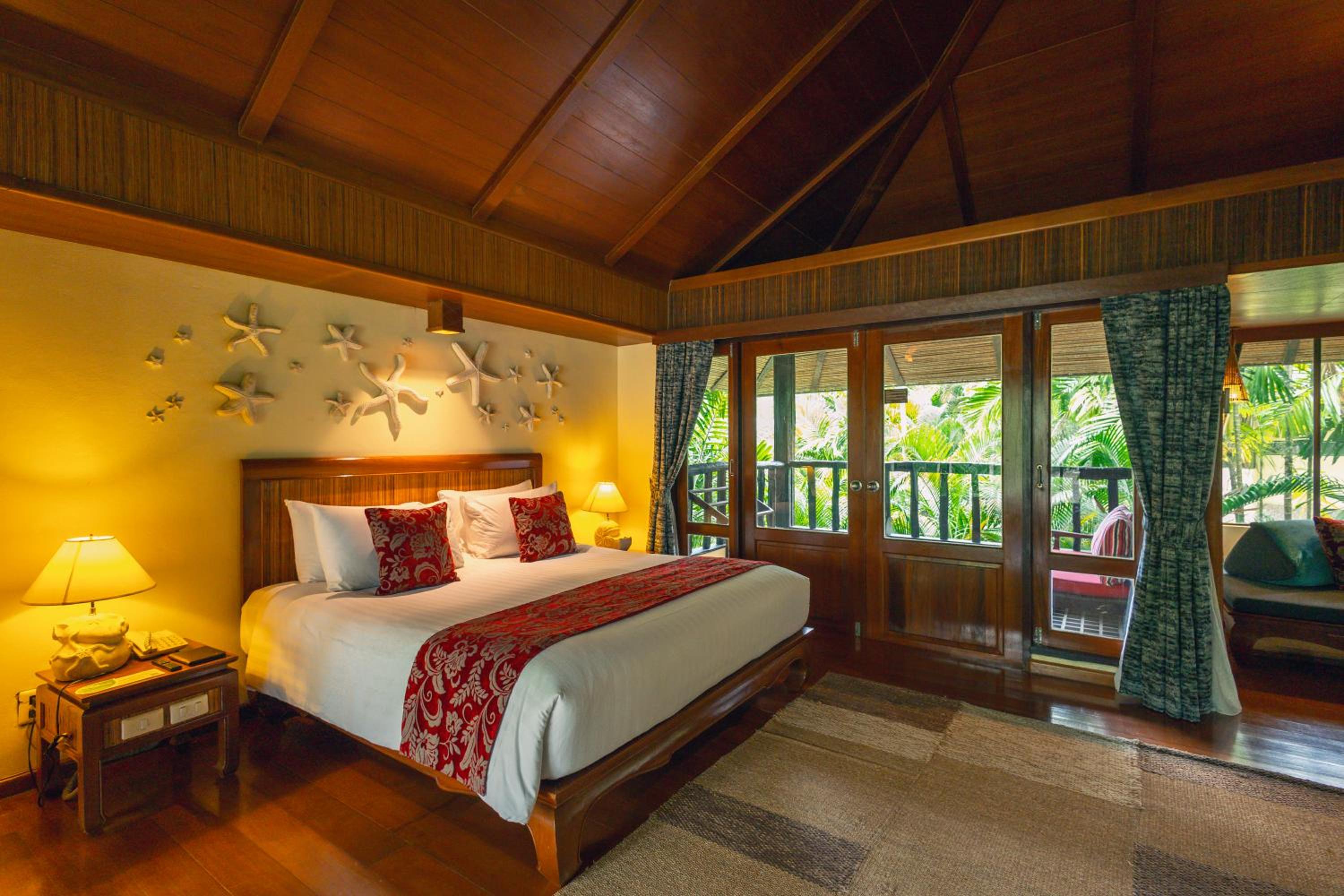 Junior Suite with Garden View - Photo 2