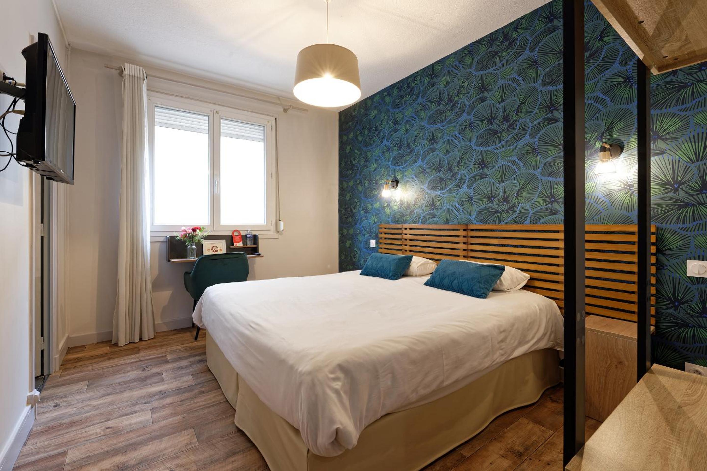 Double Room - Photo 6