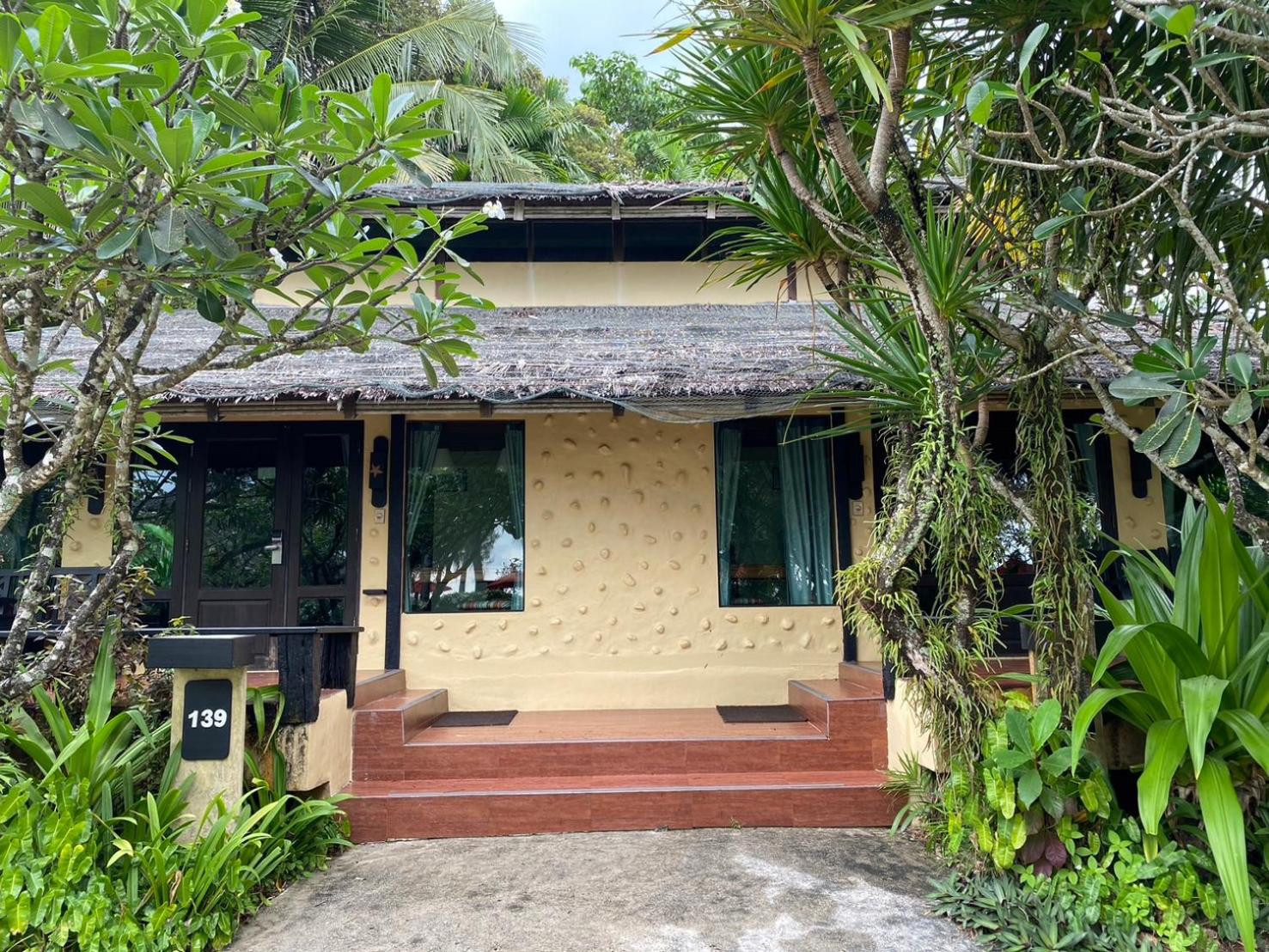 Cabana Ocean View Double - Photo 2
