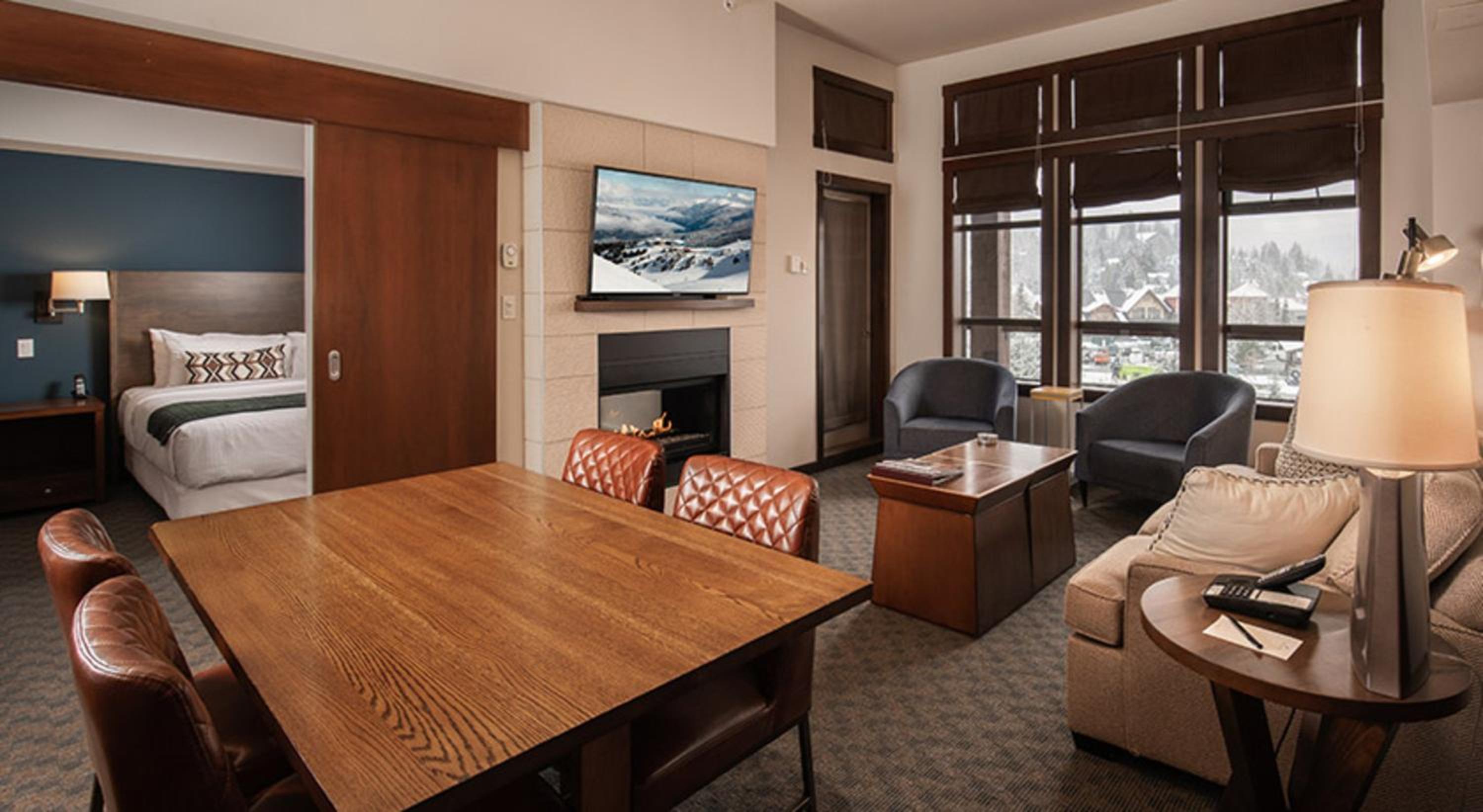 One-Bedroom Apartment - Photo 6
