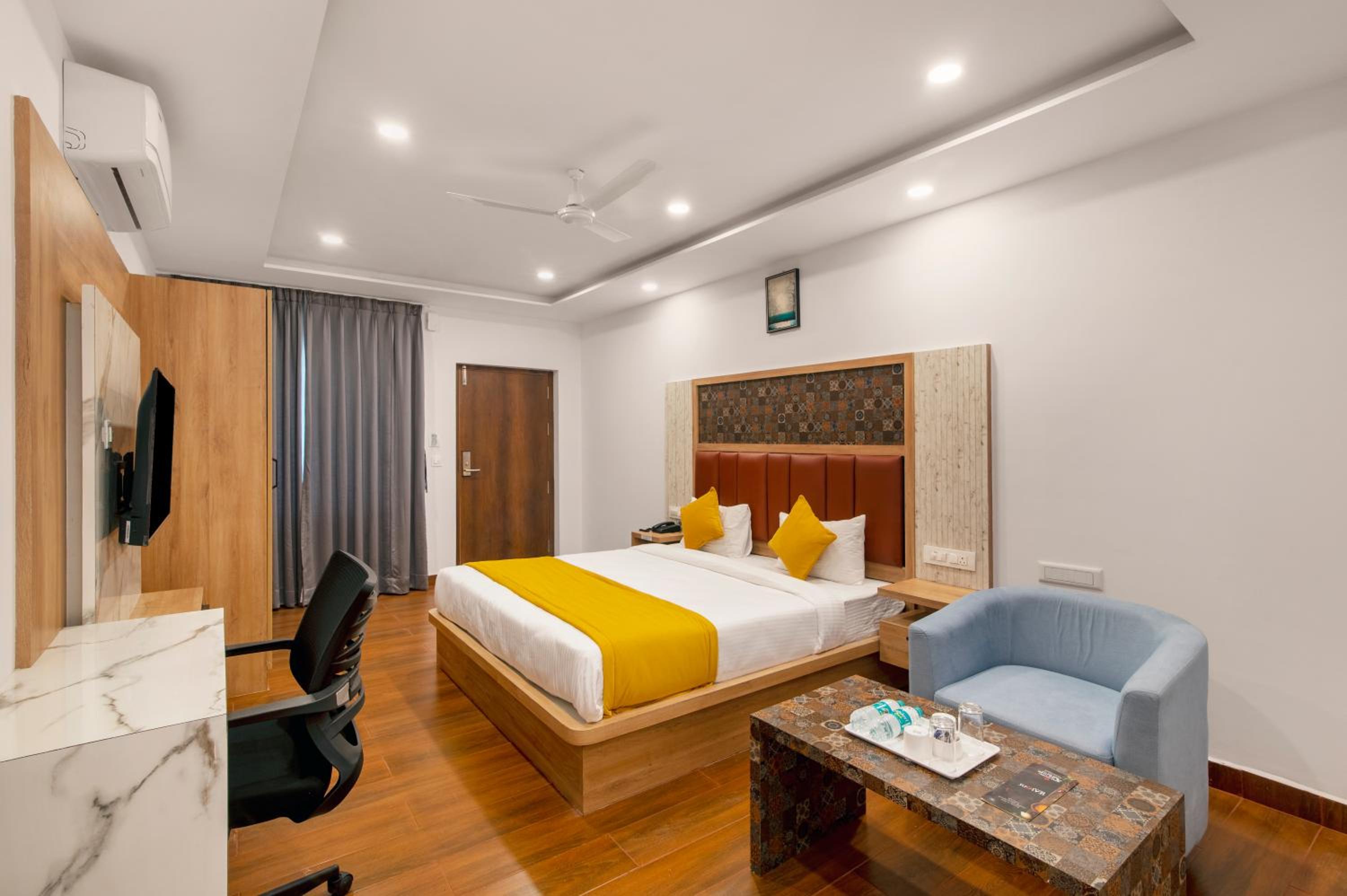 Executive Suite