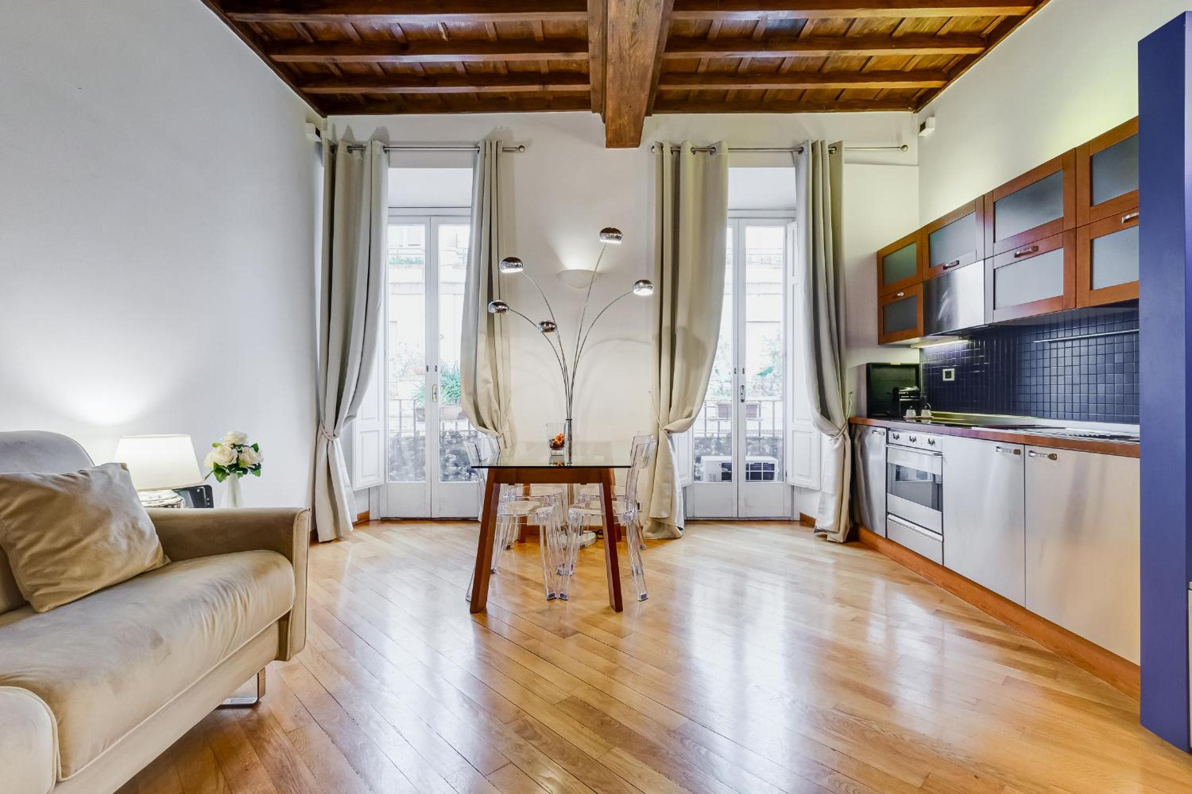 One-Bedroom Apartment